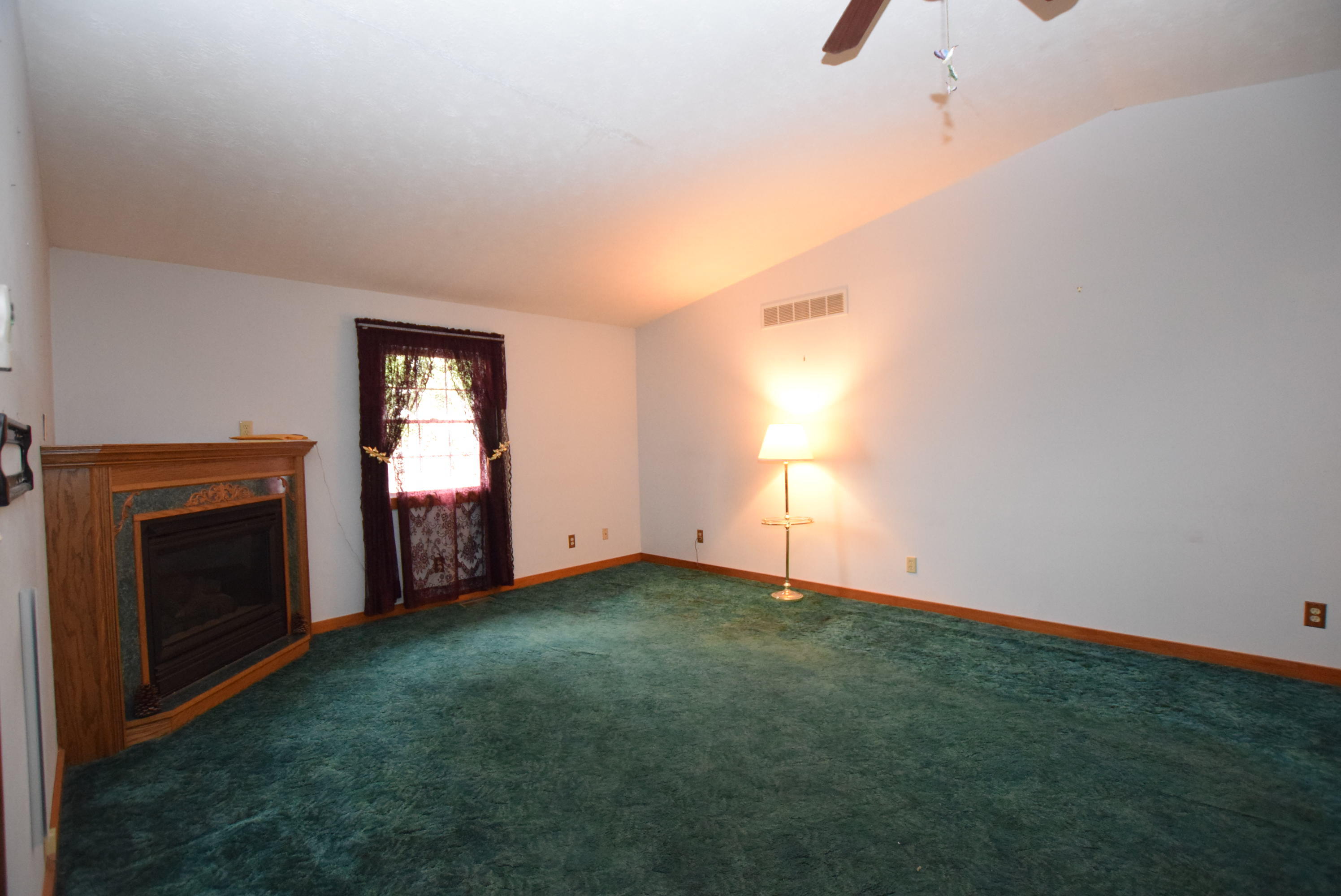 1121 Edinger Road Property Photo 12