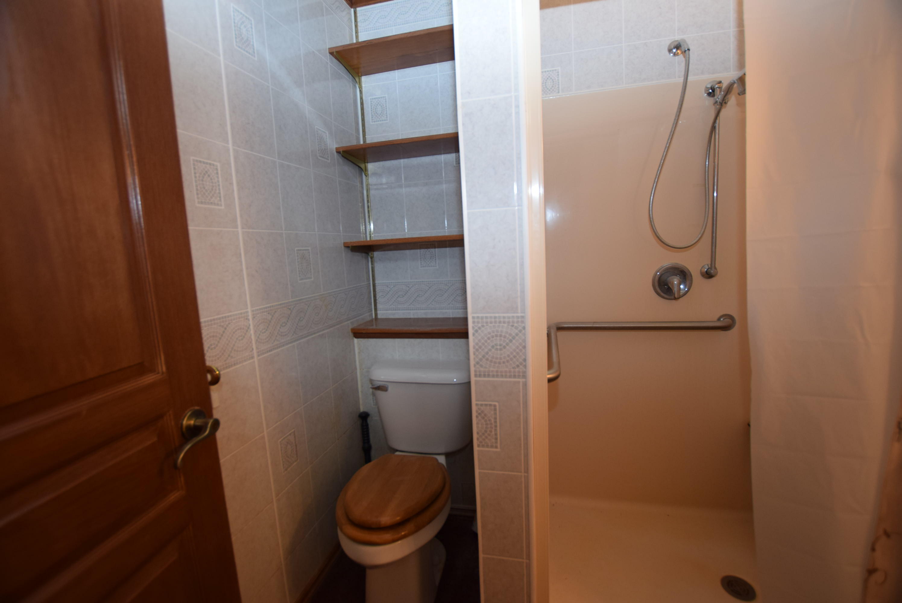 1121 Edinger Road Property Photo 20