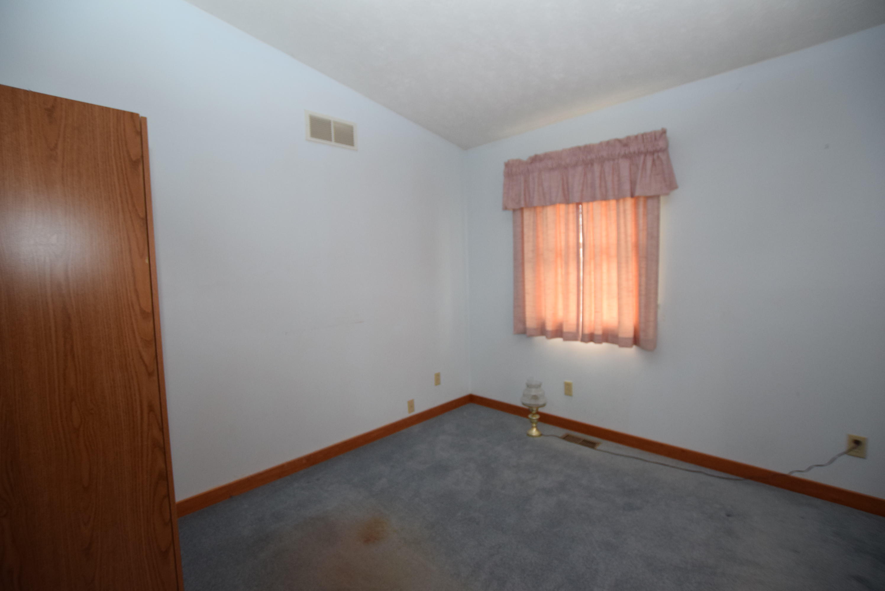 1121 Edinger Road Property Photo 21