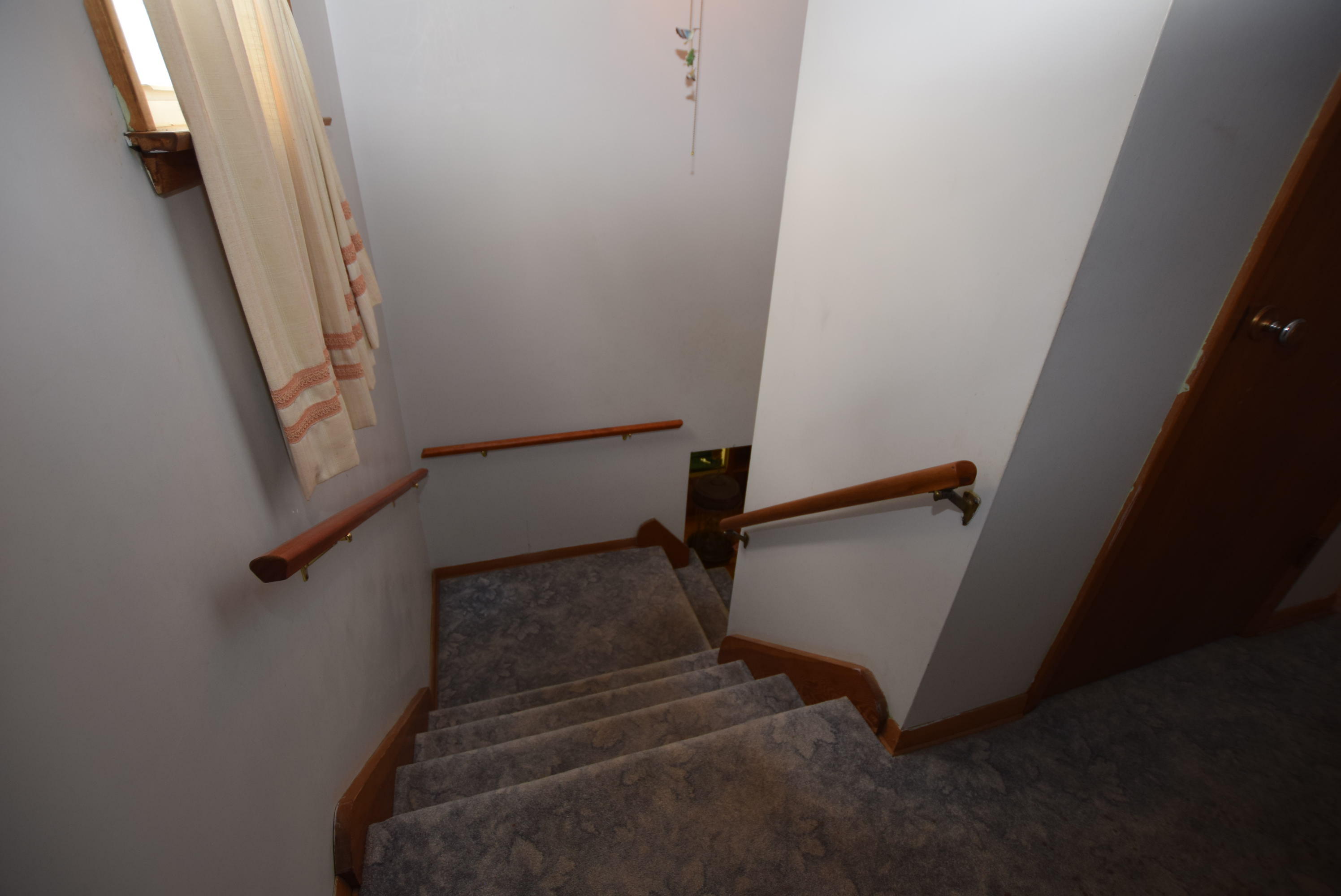 1121 Edinger Road Property Photo 24