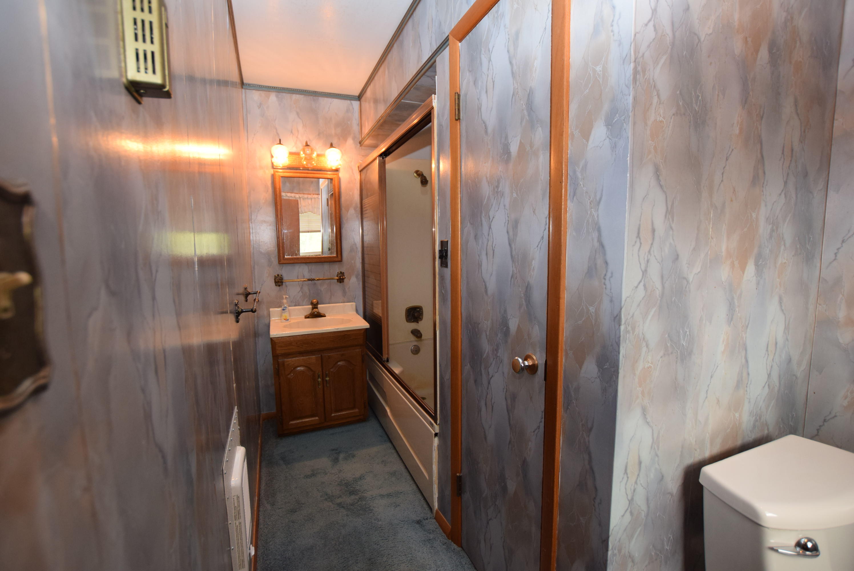 1121 Edinger Road Property Photo 25