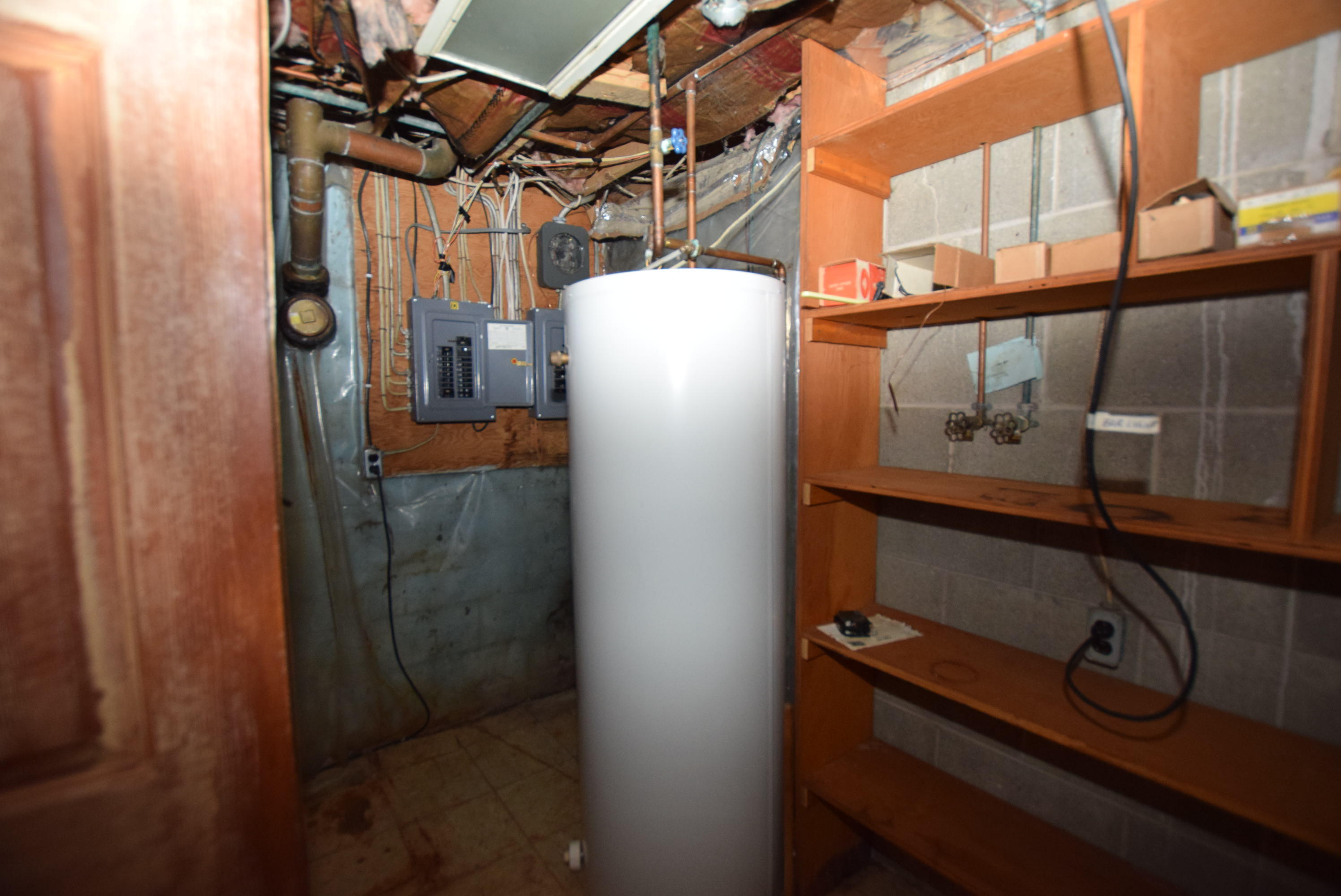1121 Edinger Road Property Photo 41