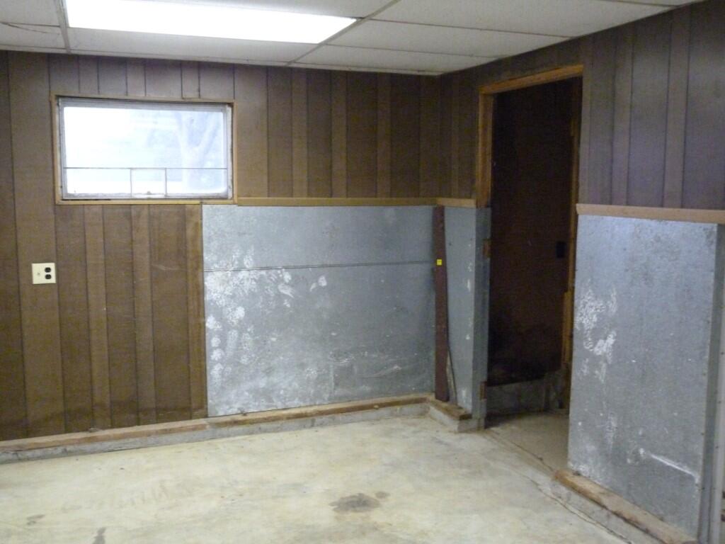 1121 Edinger Road Property Photo 61