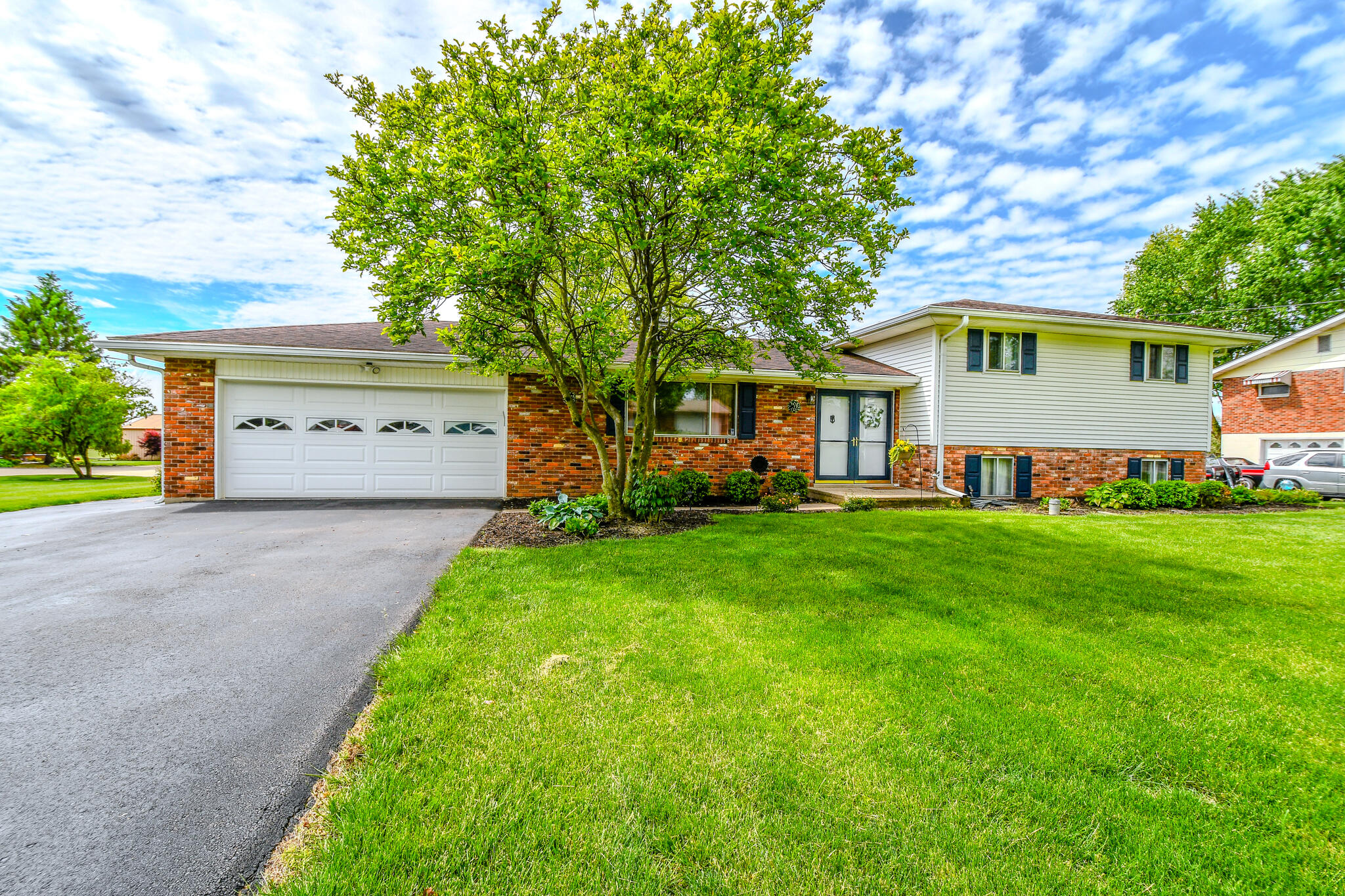 10833 Kendig Road Property Photo 1