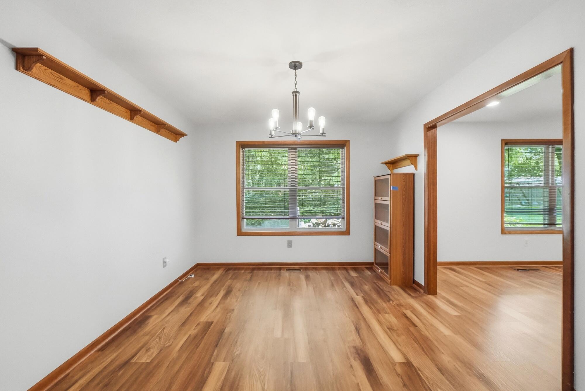 196 Cambria Drive Property Photo 10