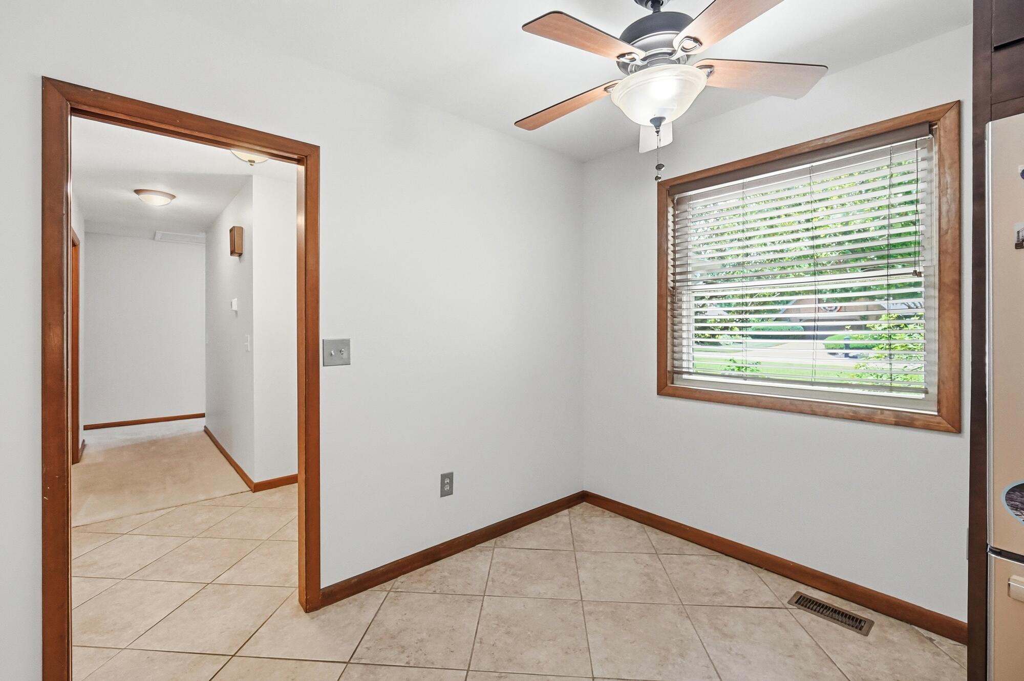 196 Cambria Drive Property Photo 16