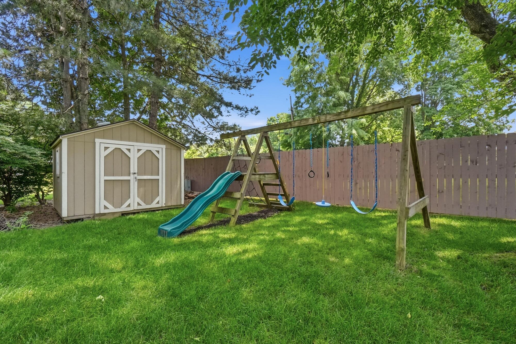 196 Cambria Drive Property Photo 42