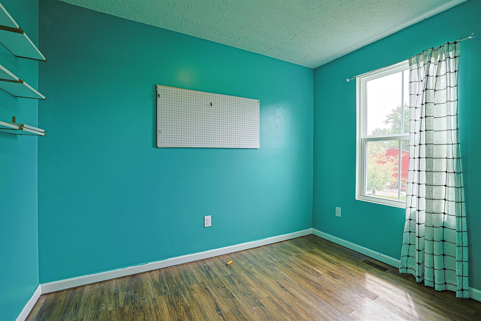517 Skyway Drive Property Photo 16