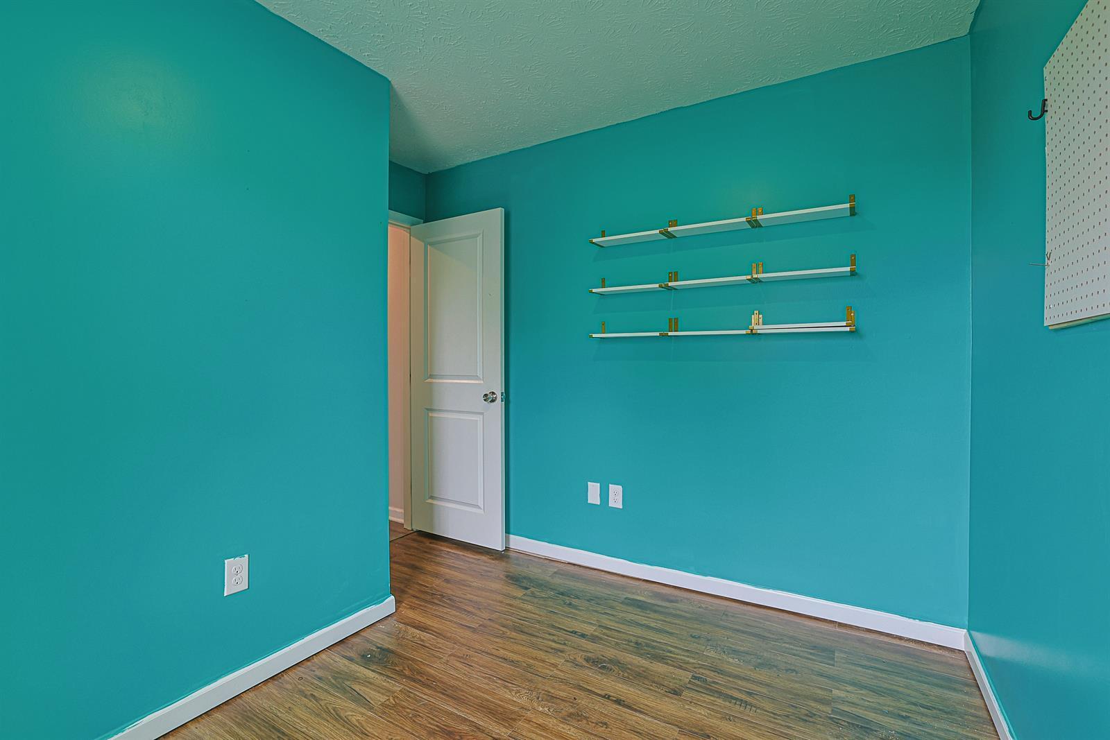 517 Skyway Drive Property Photo 17
