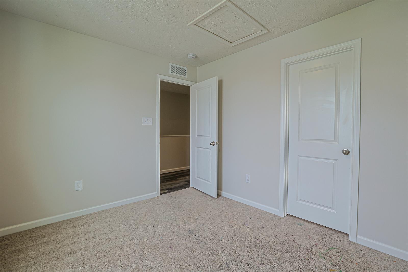 517 Skyway Drive Property Photo 28