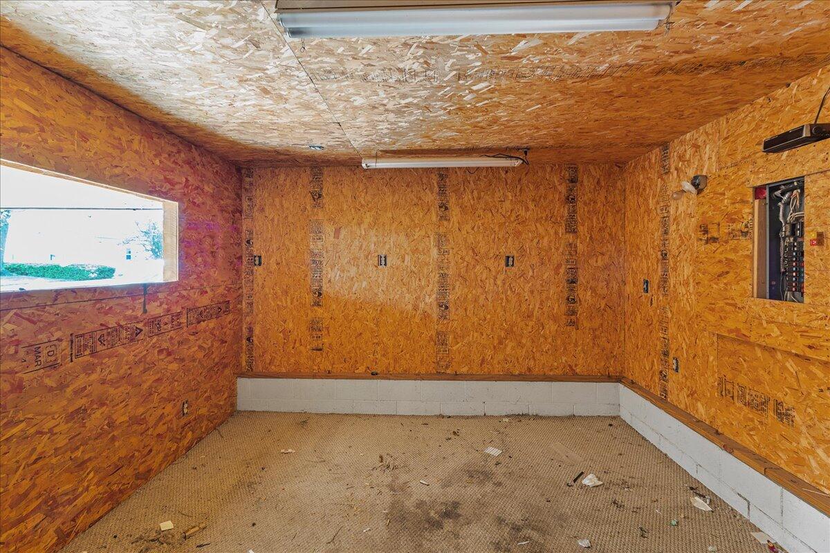 11209 Oneida Path Property Photo 11