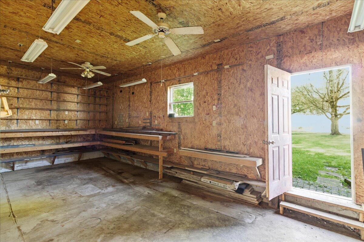11209 Oneida Path Property Photo 12