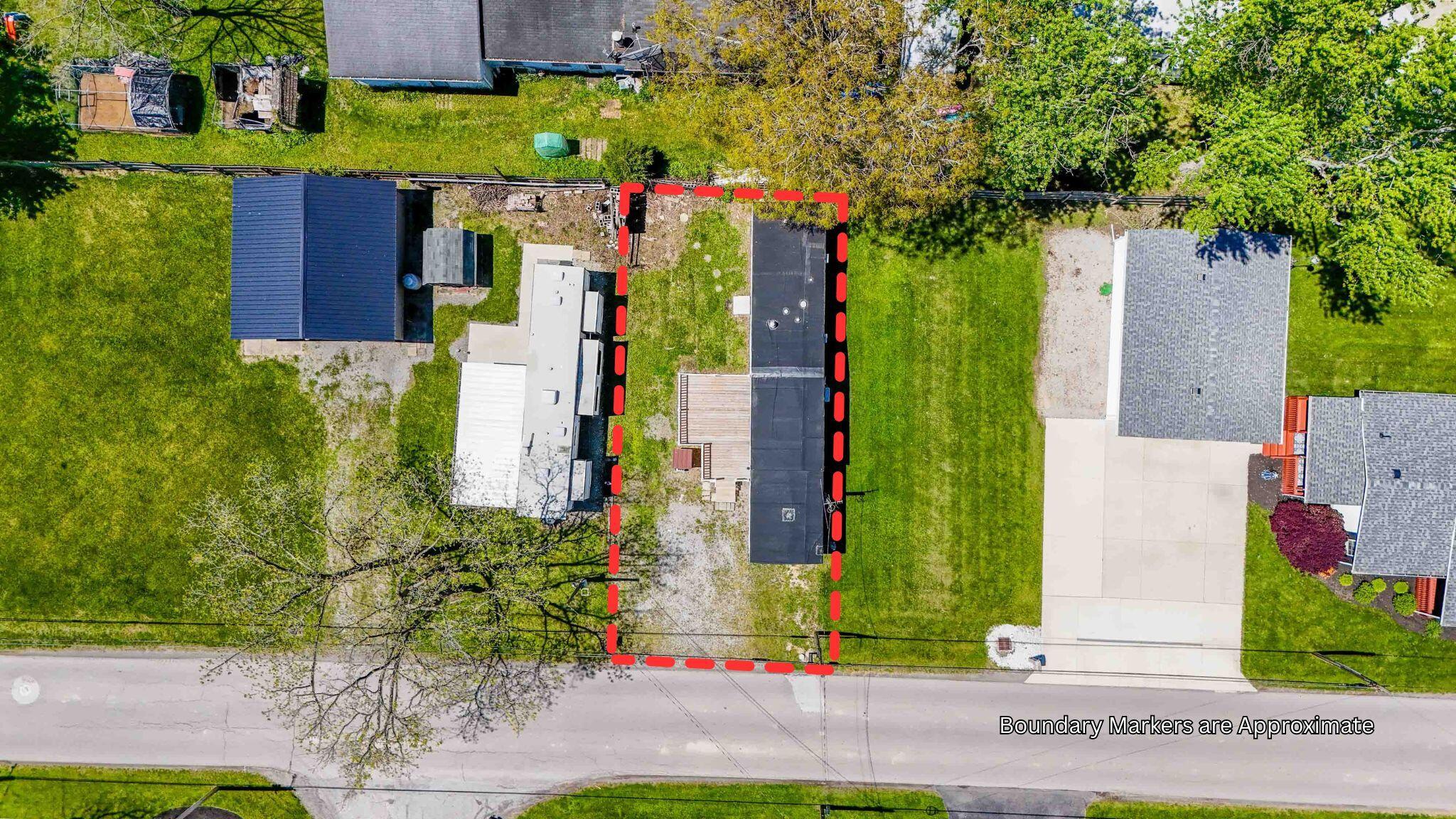 11393 Ash Avenue Property Photo 6