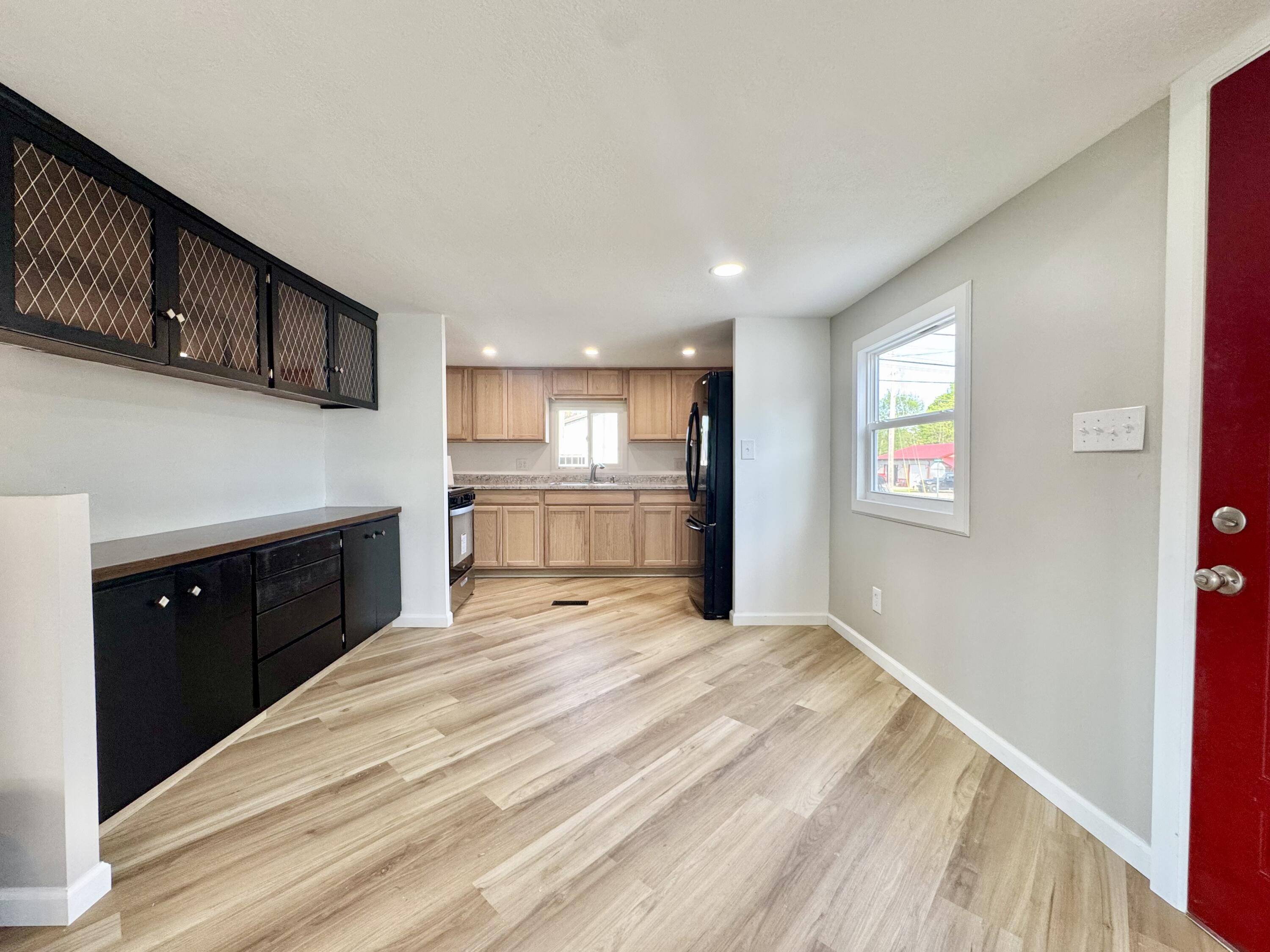 11393 Ash Avenue Property Photo 15