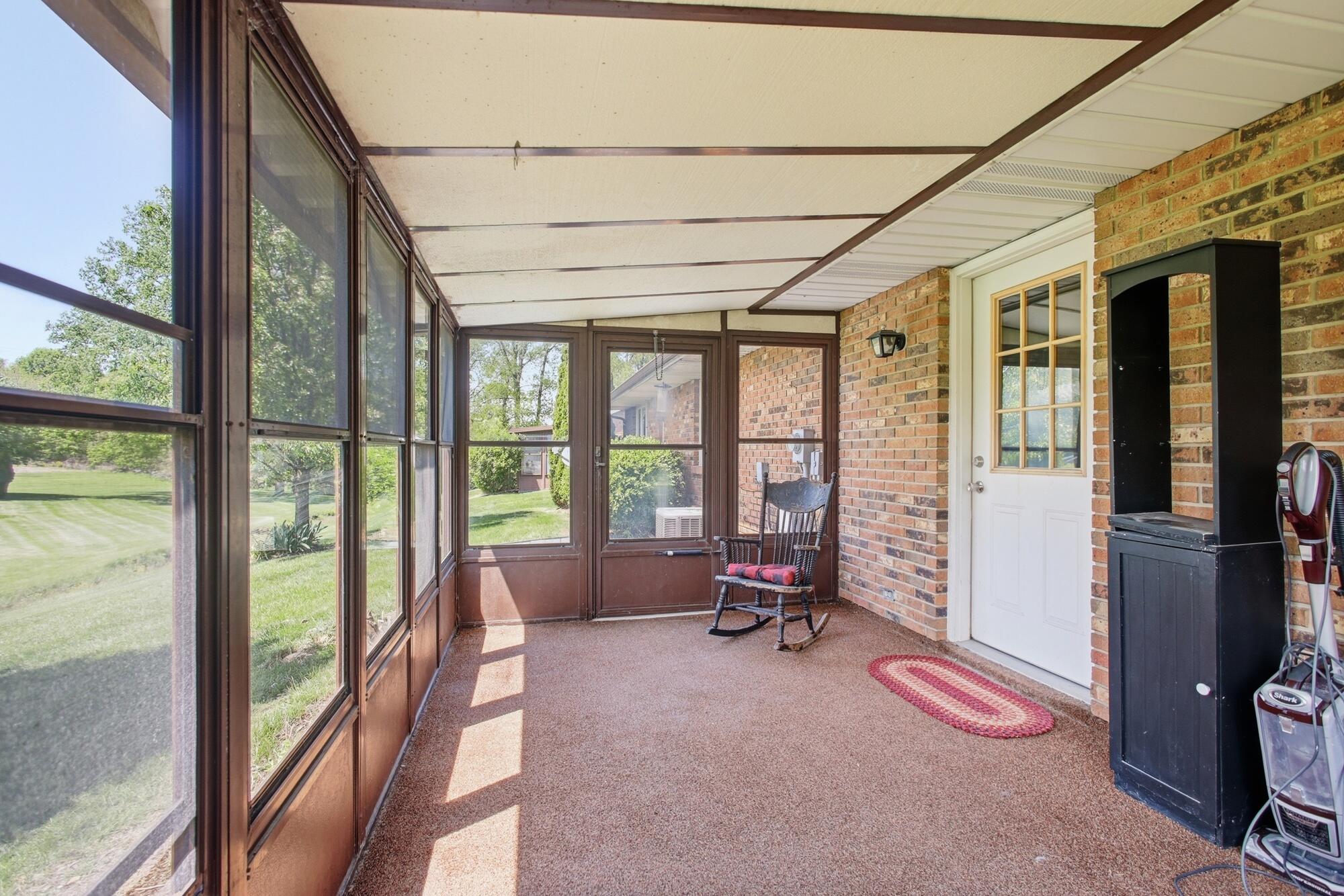 531 Argonne Avenue Property Photo 26