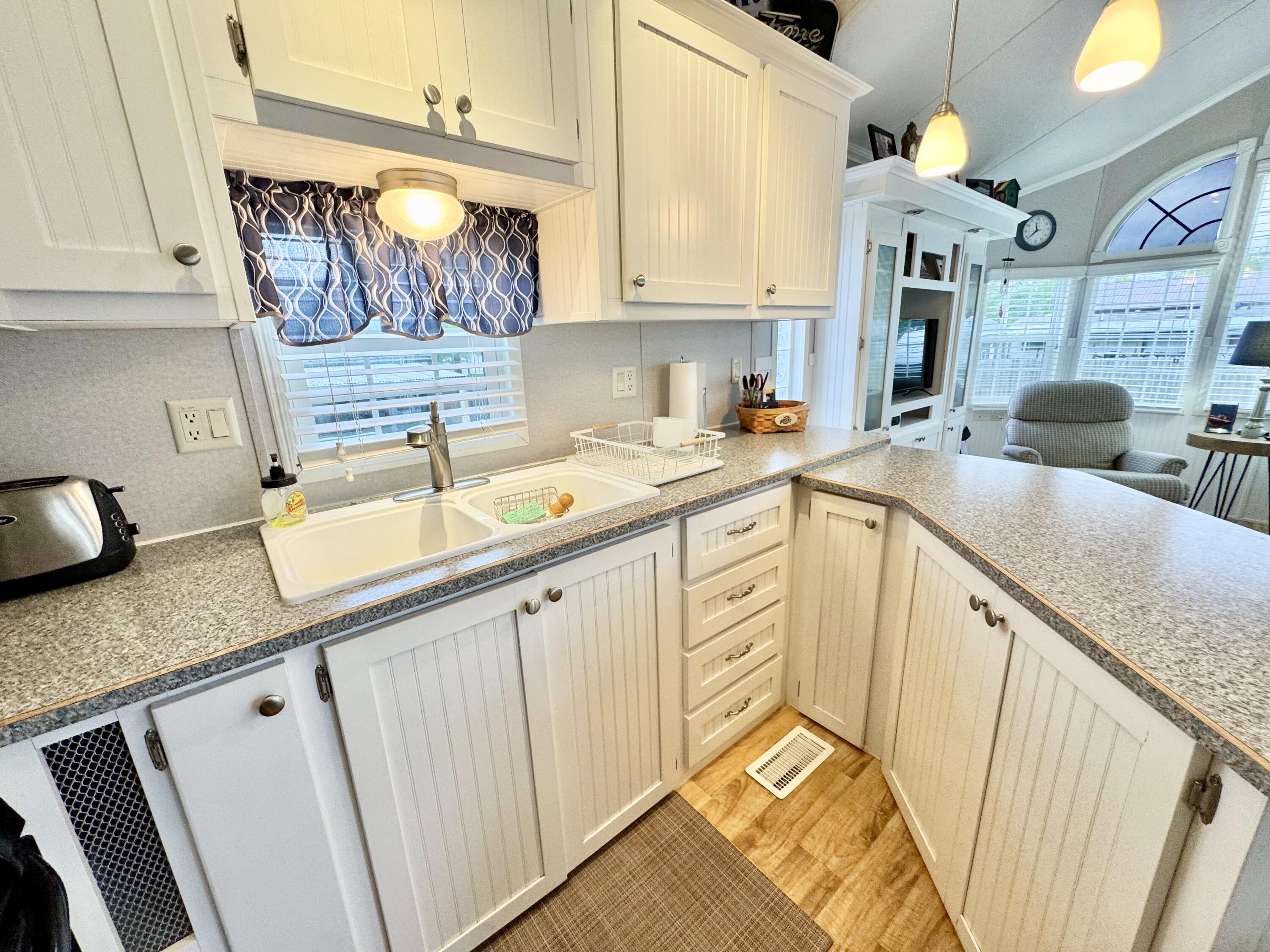 11216 Tecumseh Path Property Photo 27