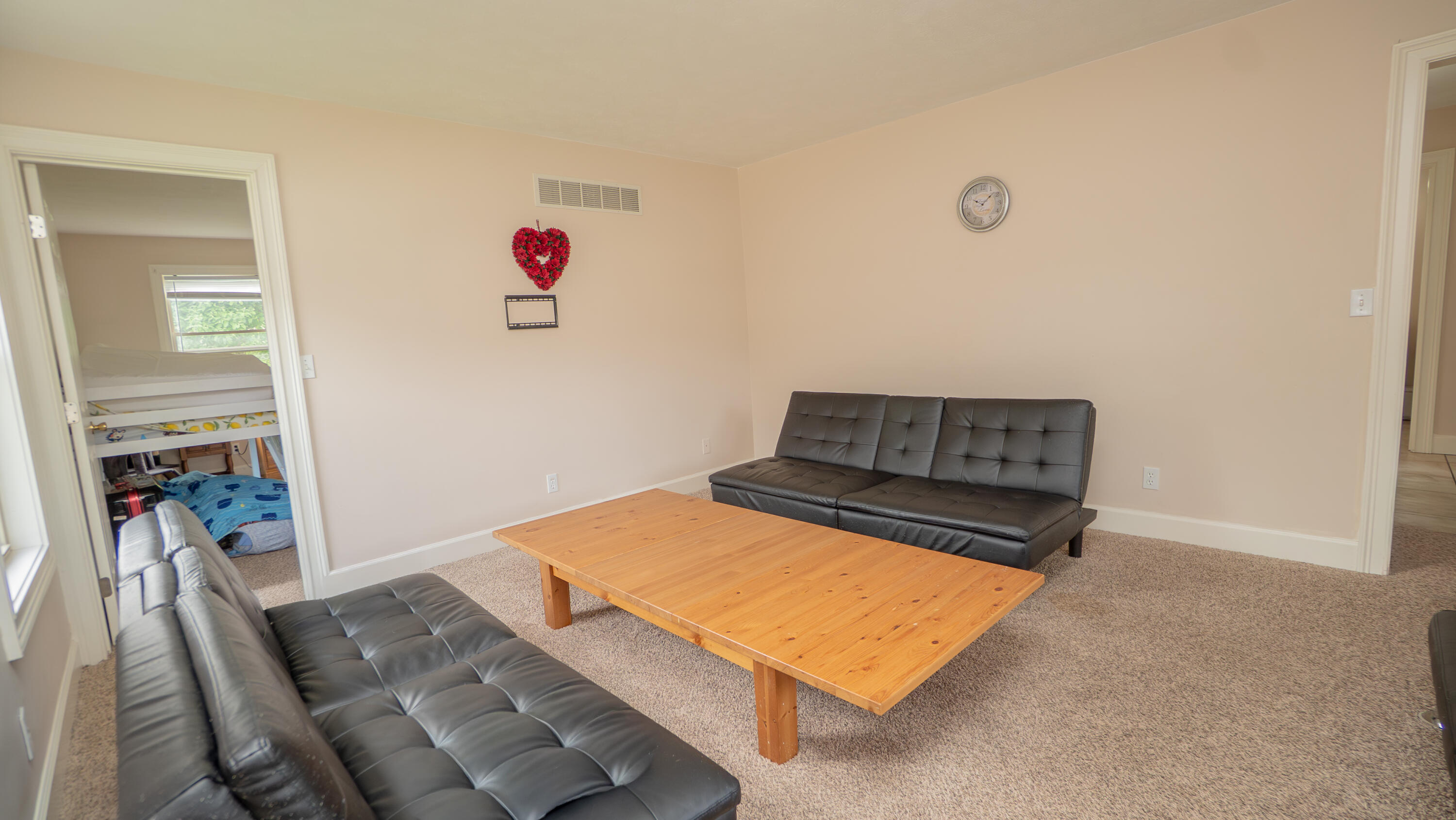 2320 Worthington Drive Property Photo 4
