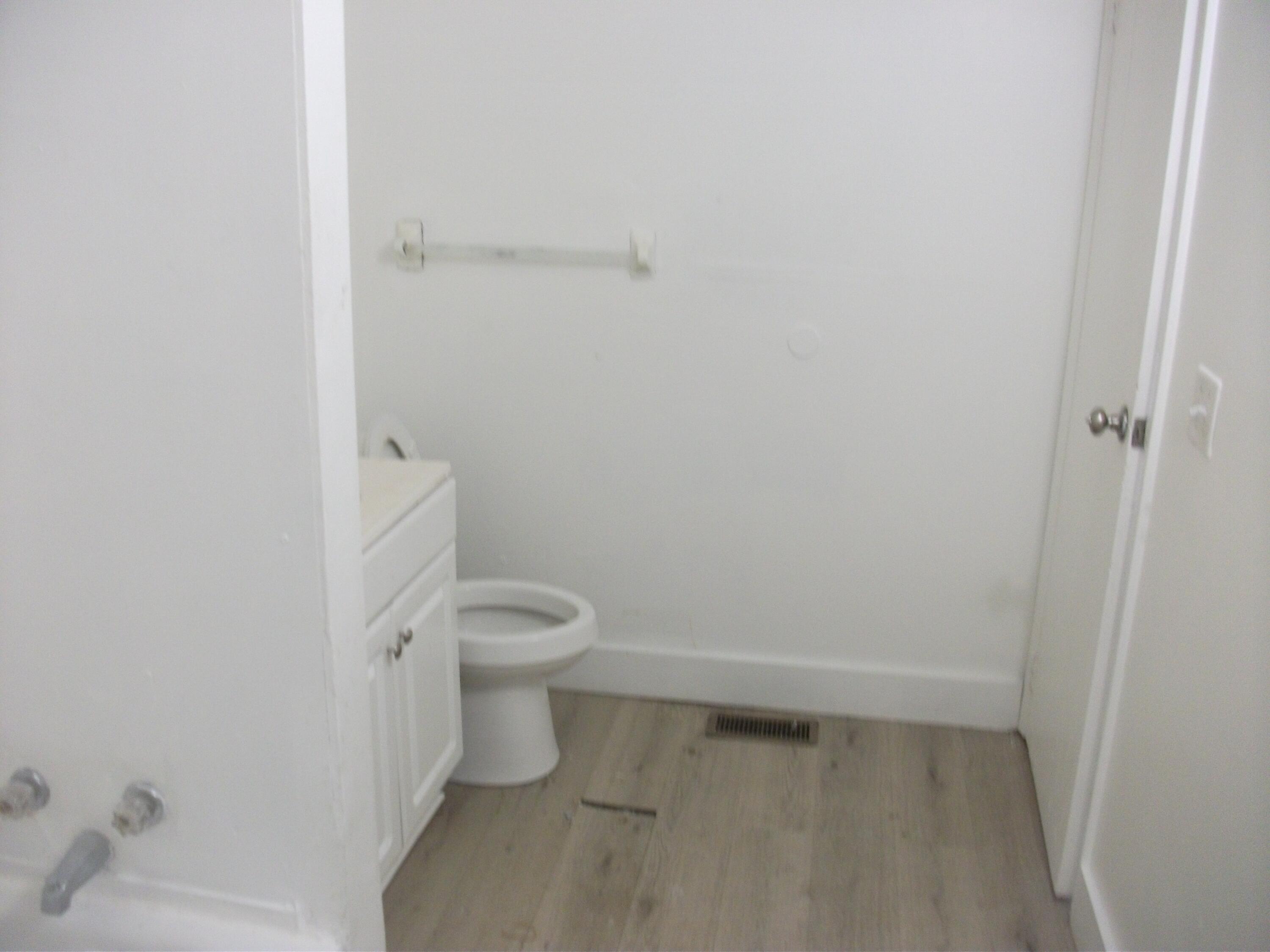 1611 Springmont Avenue Property Photo 13