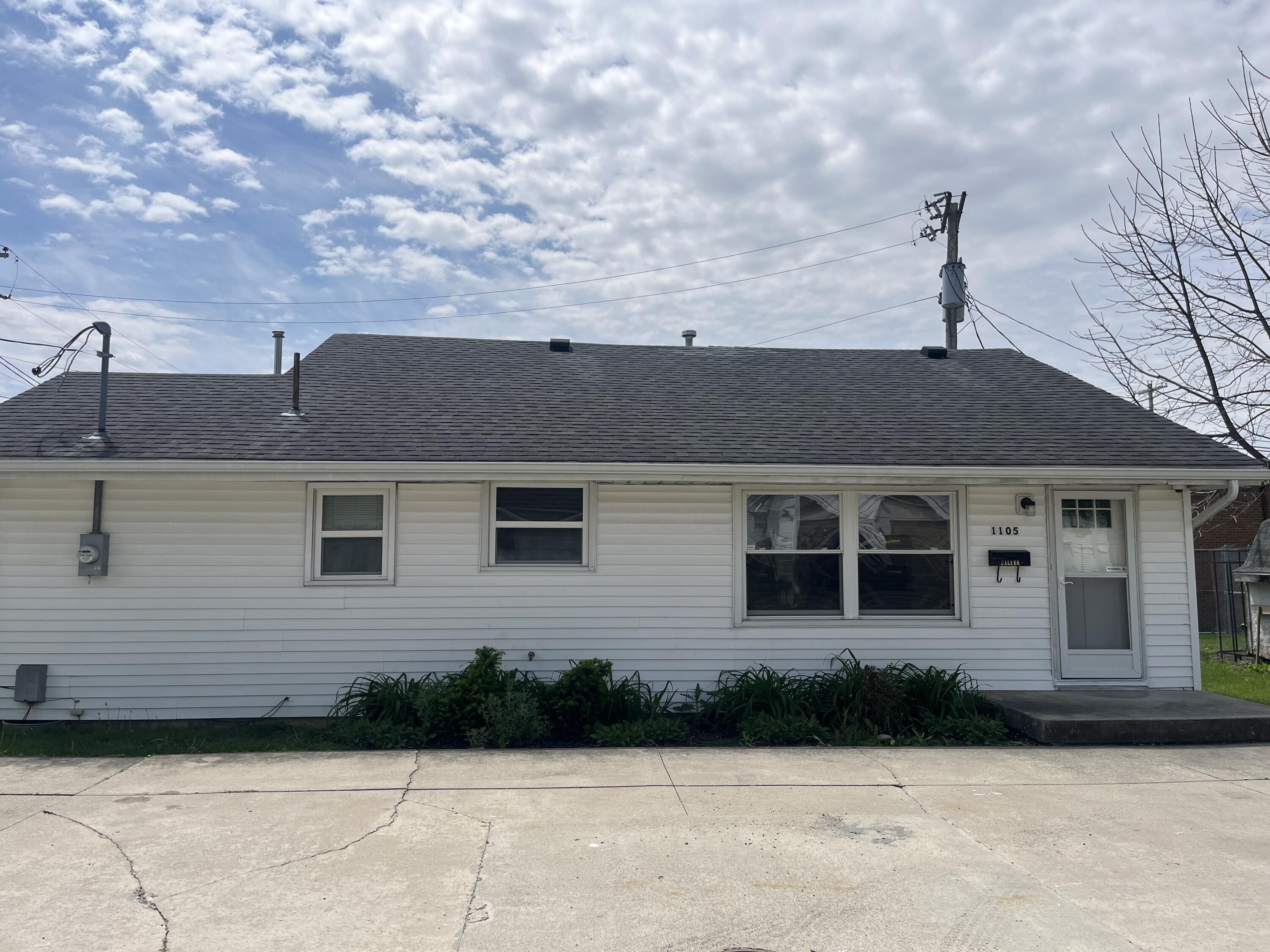 1105 Forest Street Property Photo 2