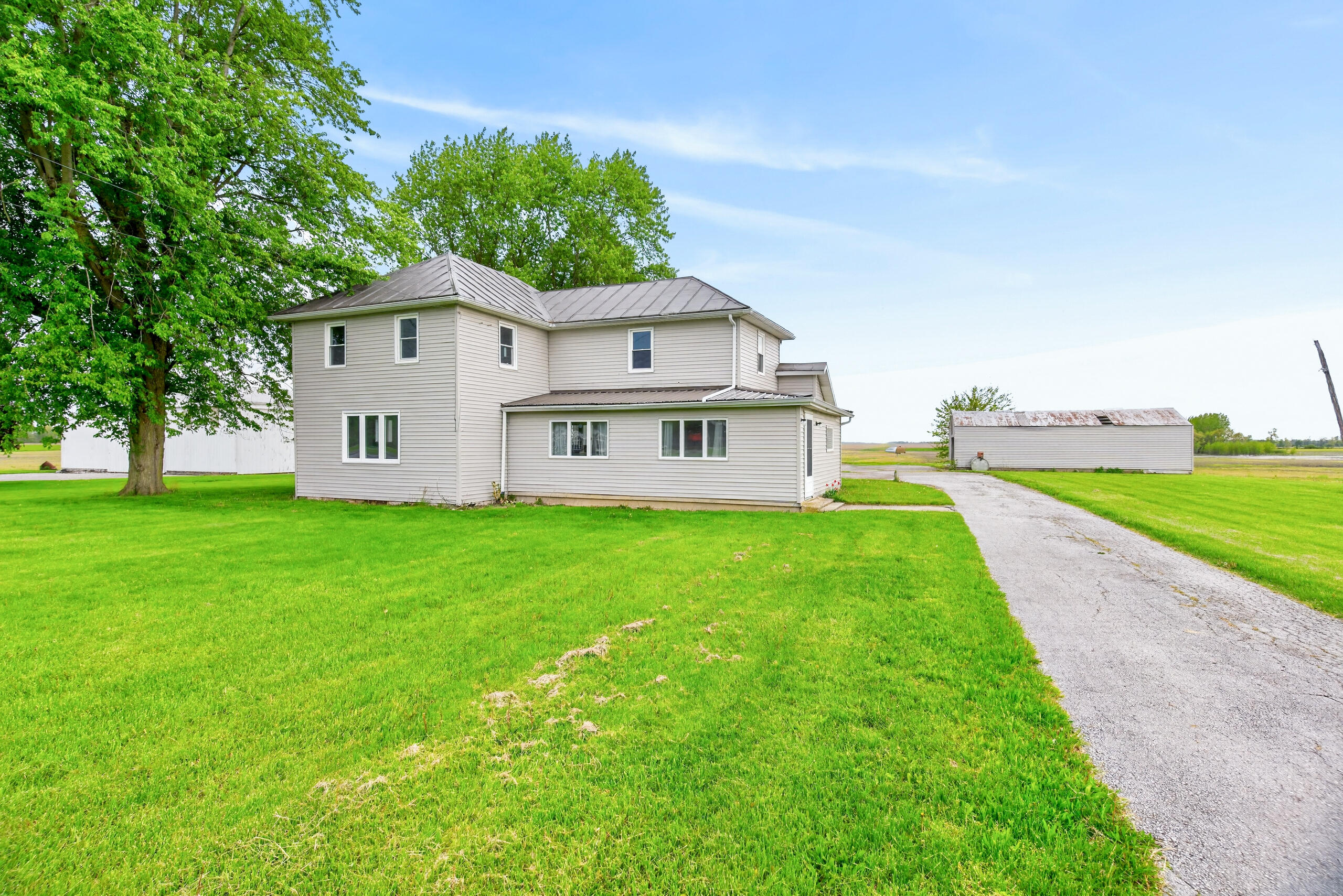 14795 N State Route 235 Property Photo 2