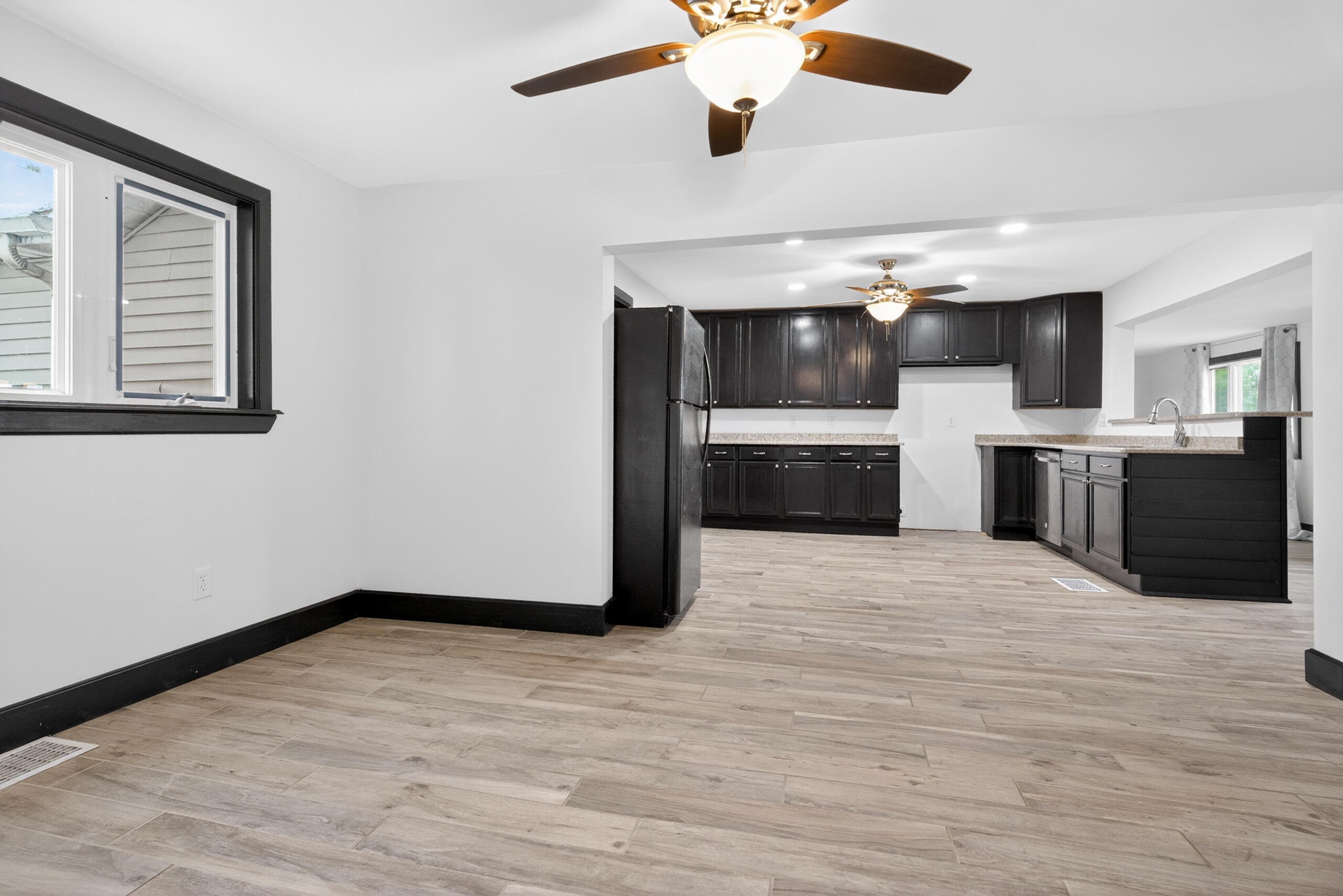 14795 N State Route 235 Property Photo 15