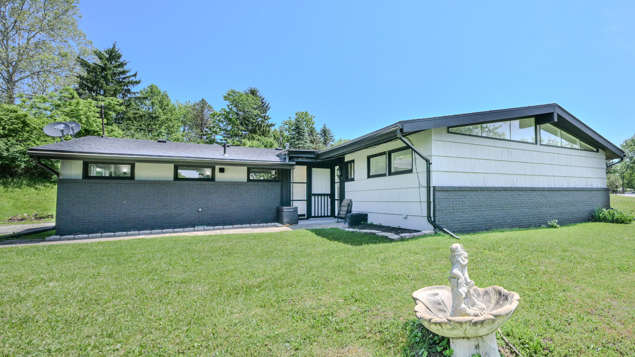 2020 Winding Trail Property Photo 1