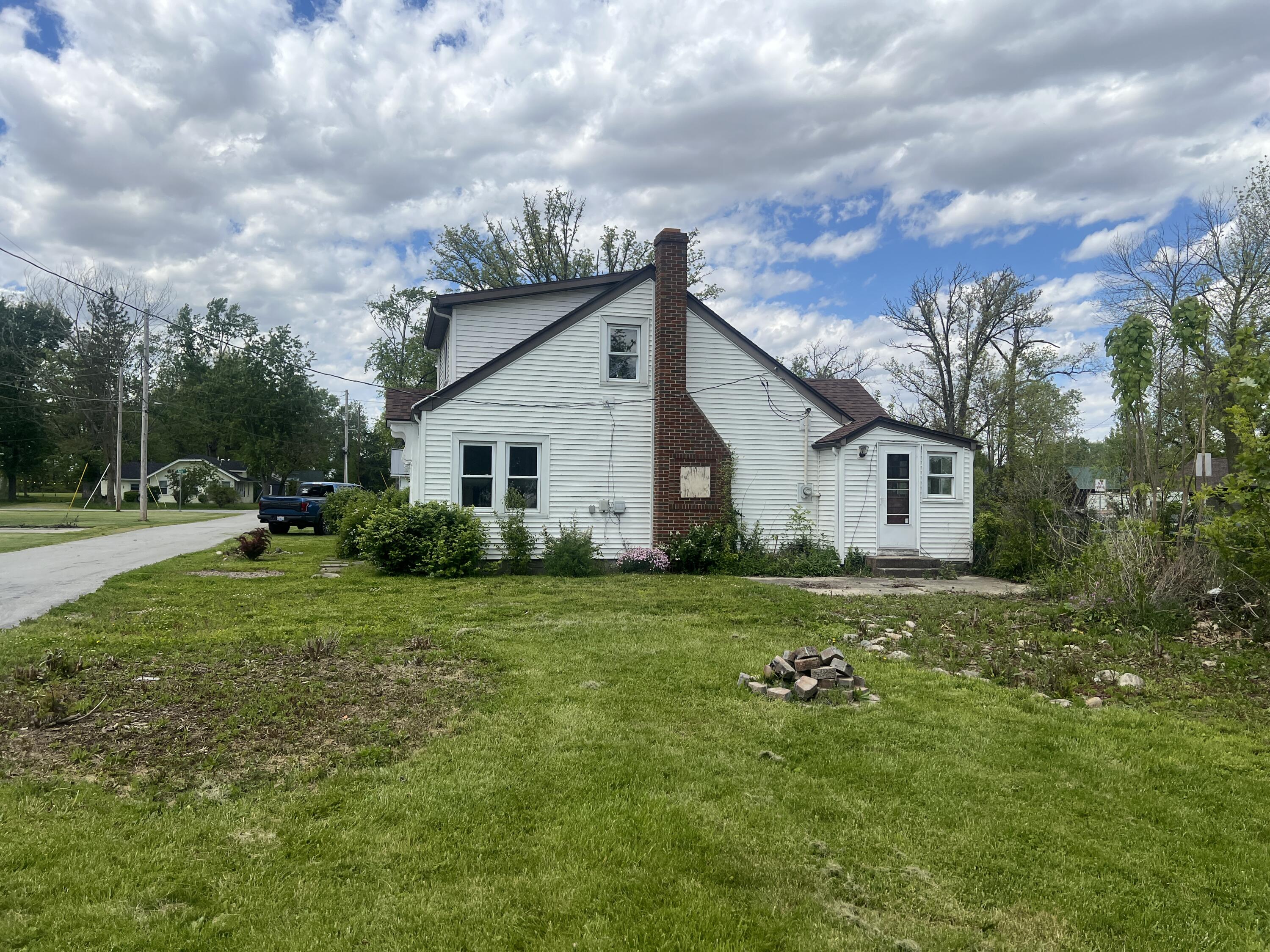 310 Park Avenue Property Photo 4