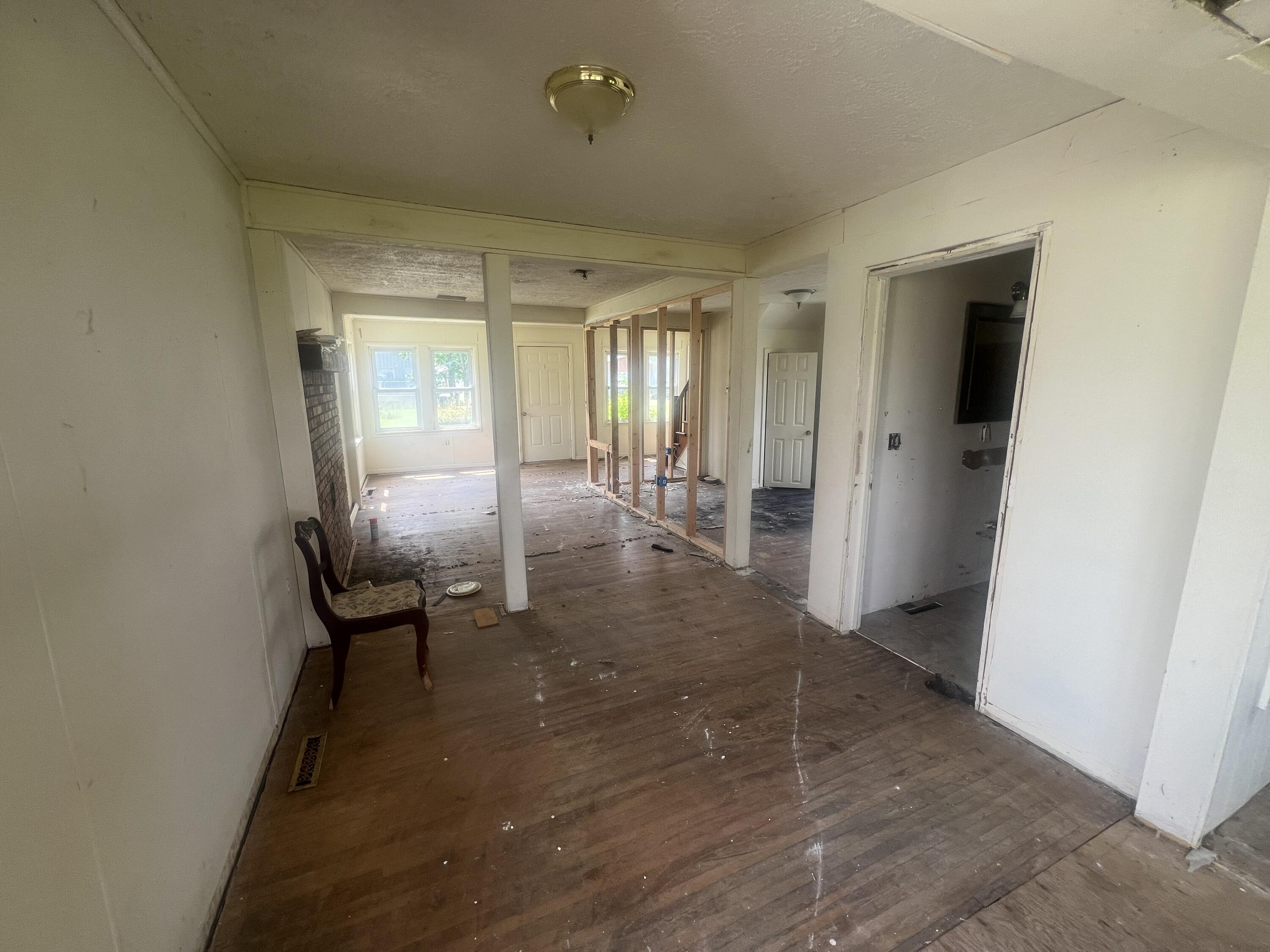 310 Park Avenue Property Photo 10