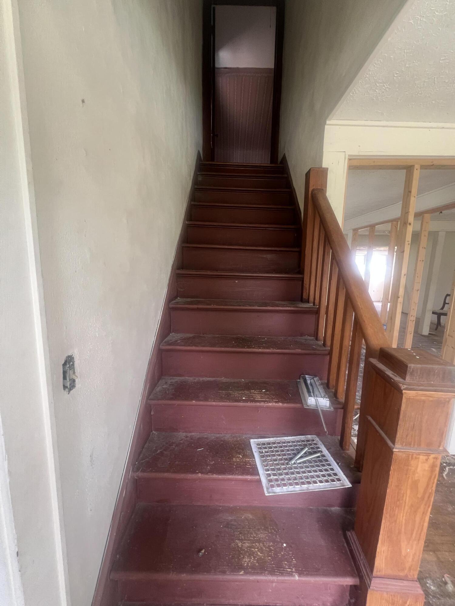 310 Park Avenue Property Photo 17