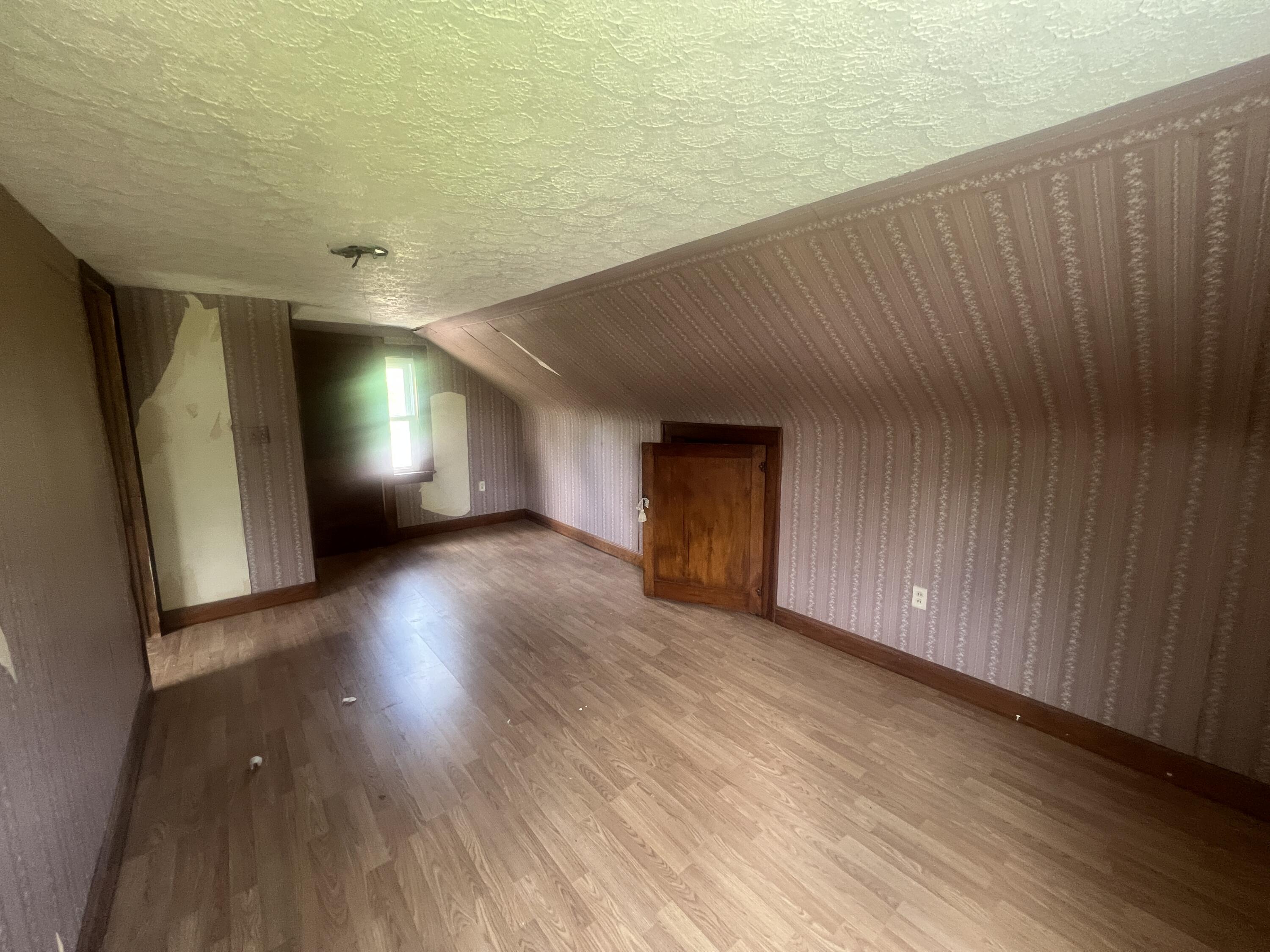 310 Park Avenue Property Photo 18
