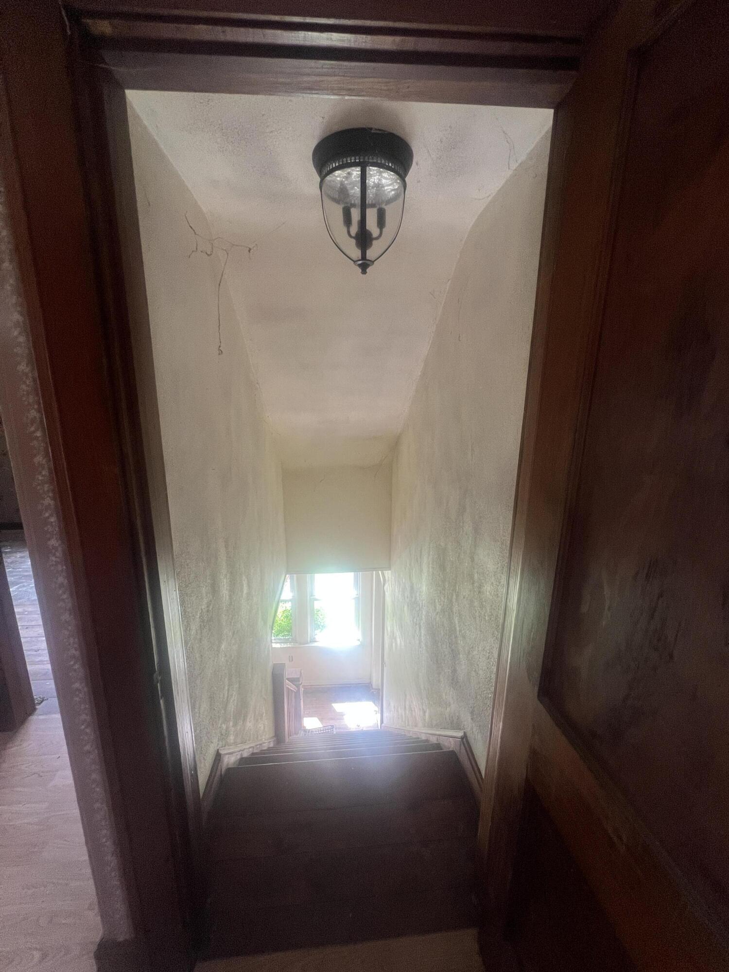 310 Park Avenue Property Photo 25