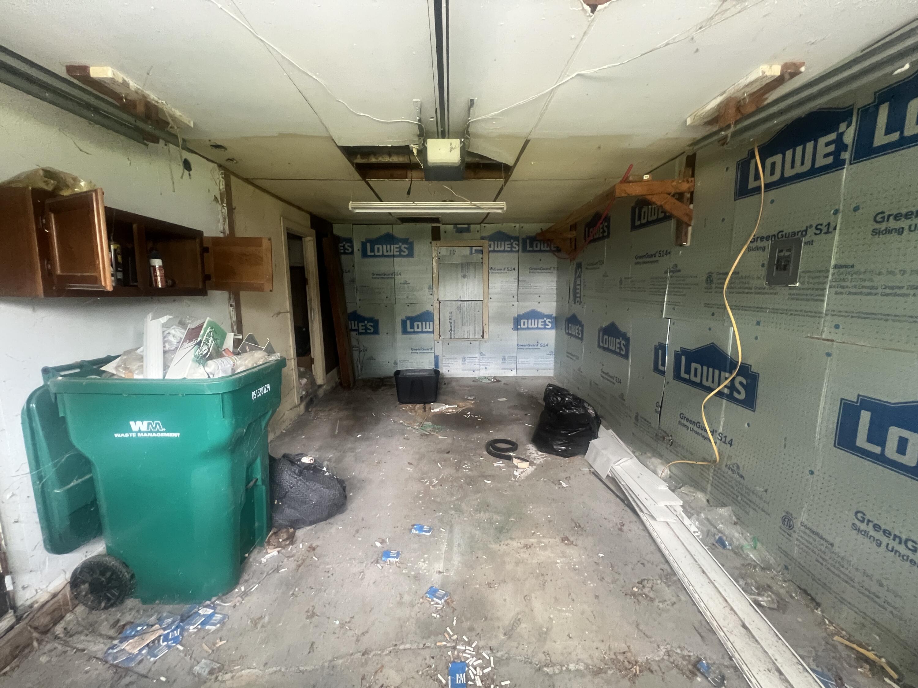 310 Park Avenue Property Photo 28