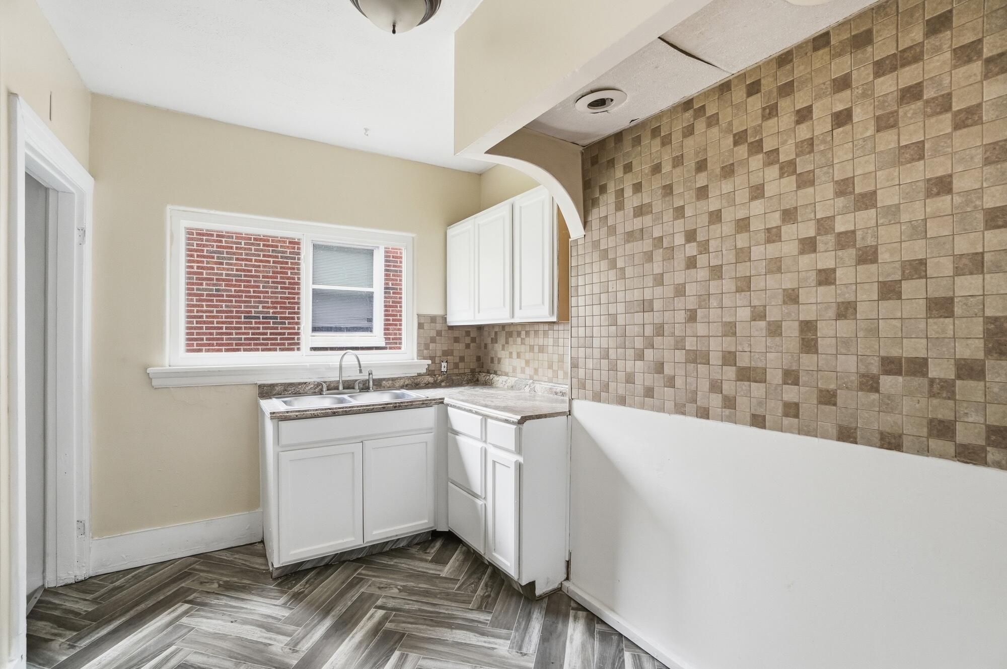 348 Delaware Avenue Property Photo 8