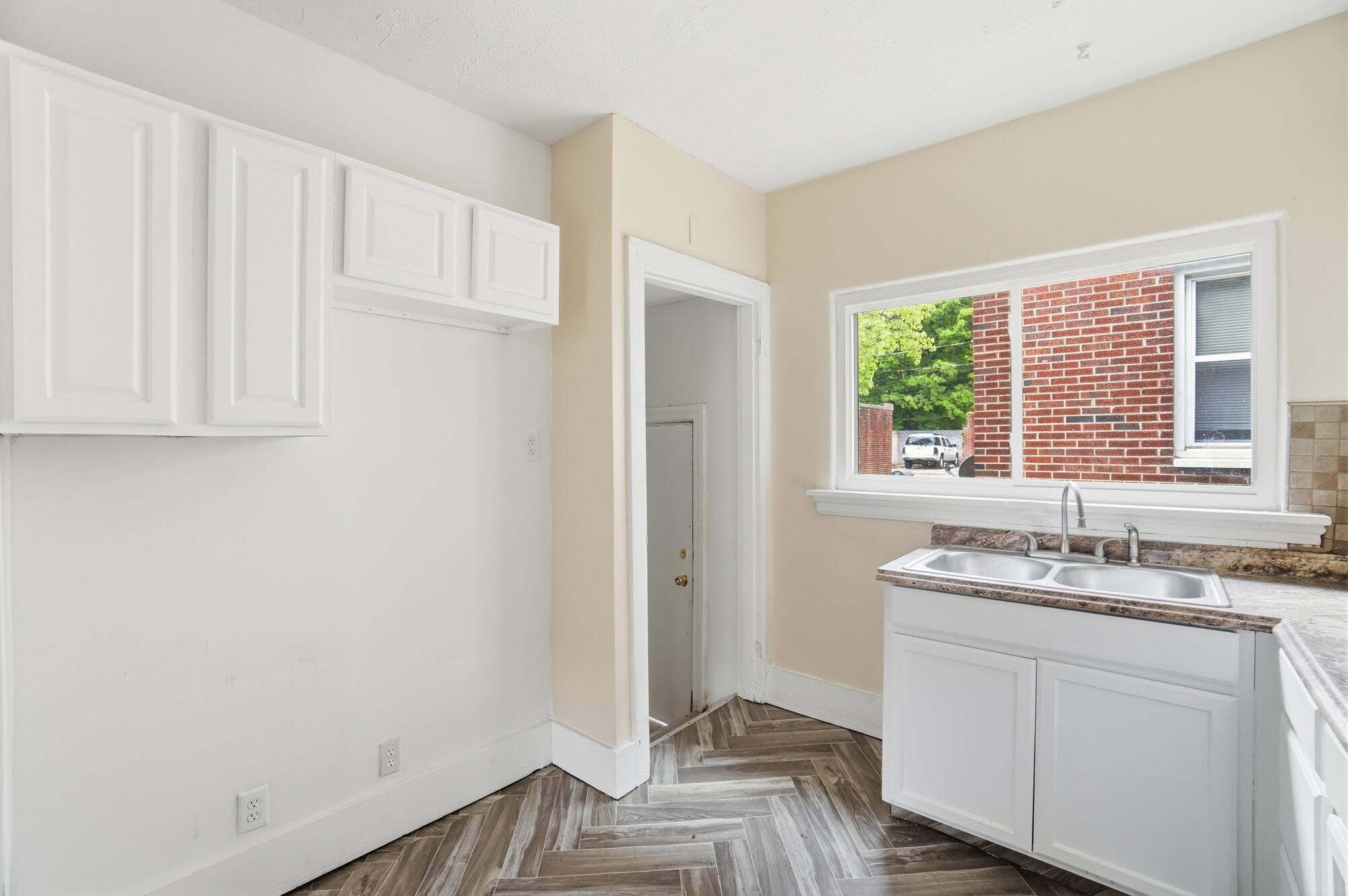 348 Delaware Avenue Property Photo 9
