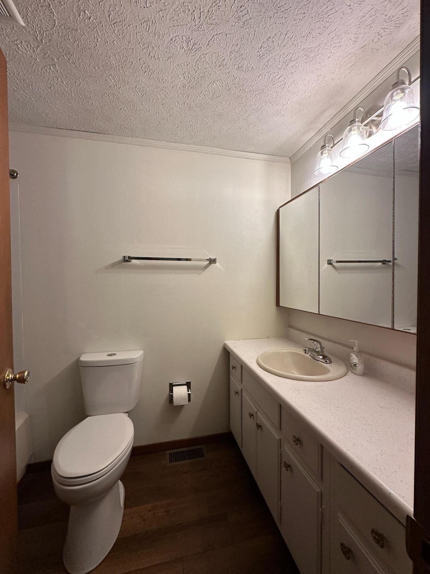 3690 North Drive Property Photo 15