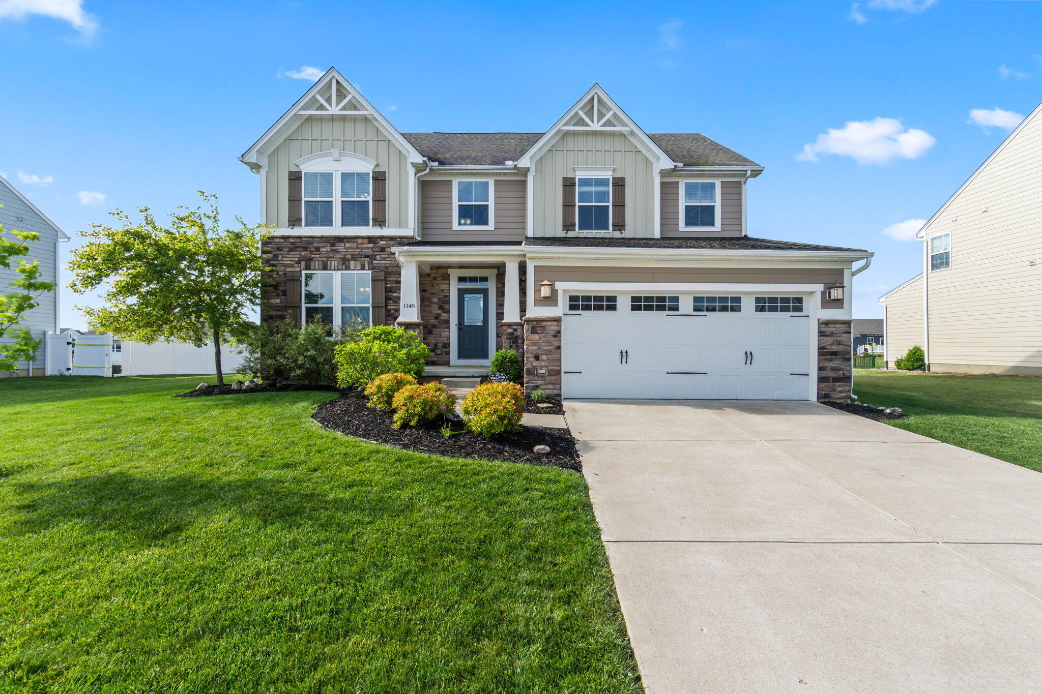 1148 Red Maple Drive Property Photo 1