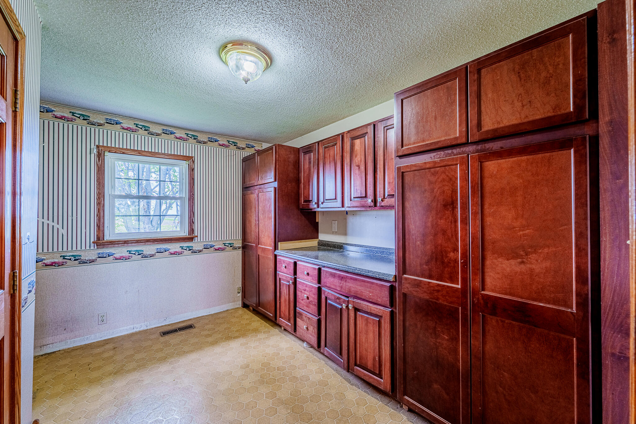 8806 State Route 81 Property Photo 16