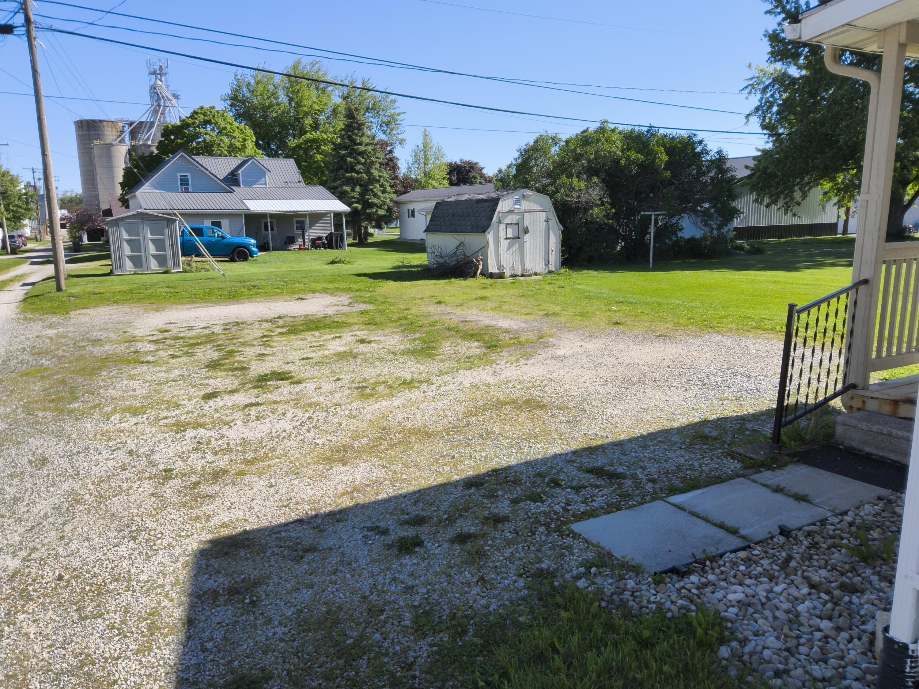 157 E Second Street Property Photo 7