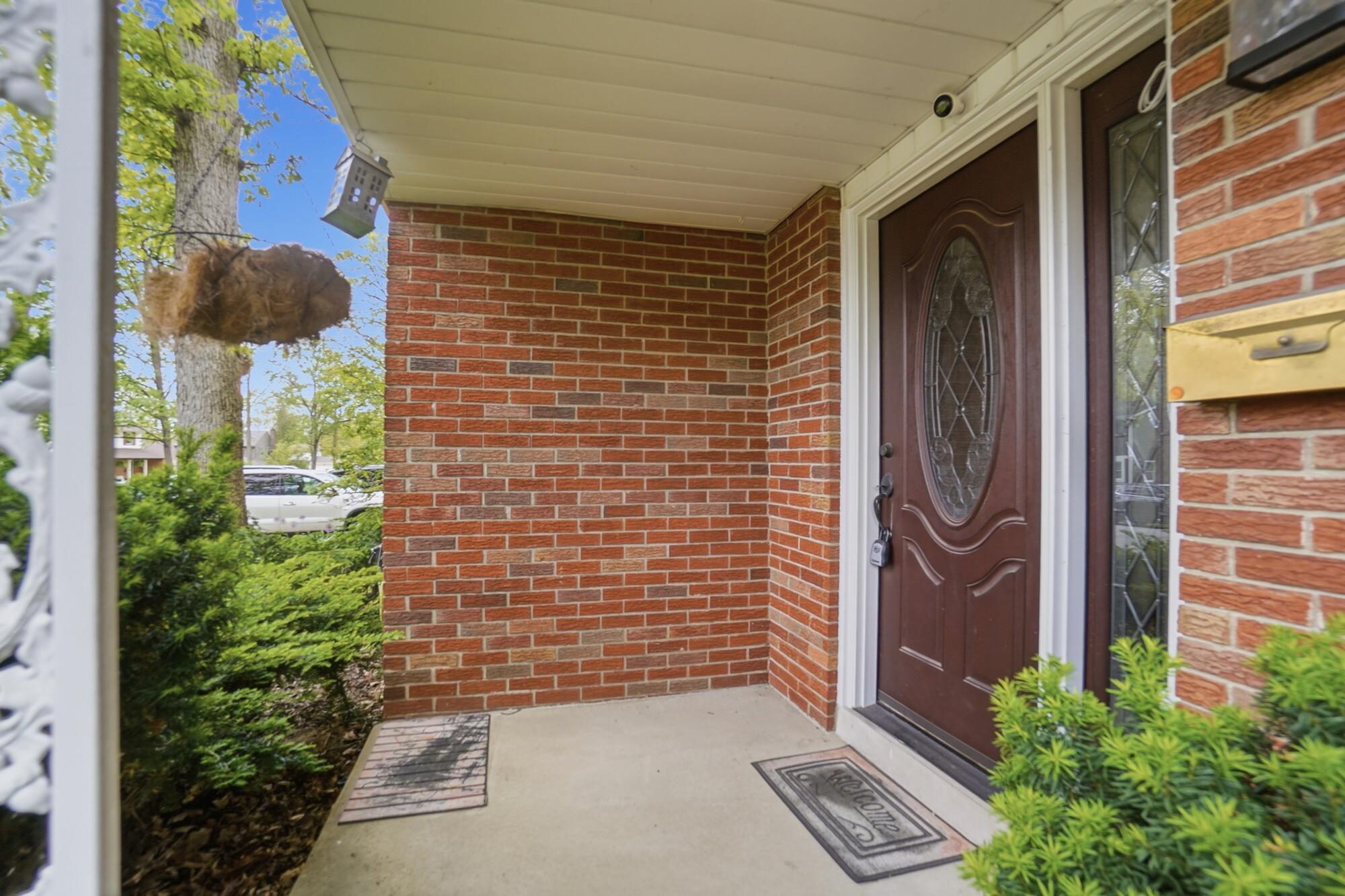 115 Barnsbury Drive Property Photo 3