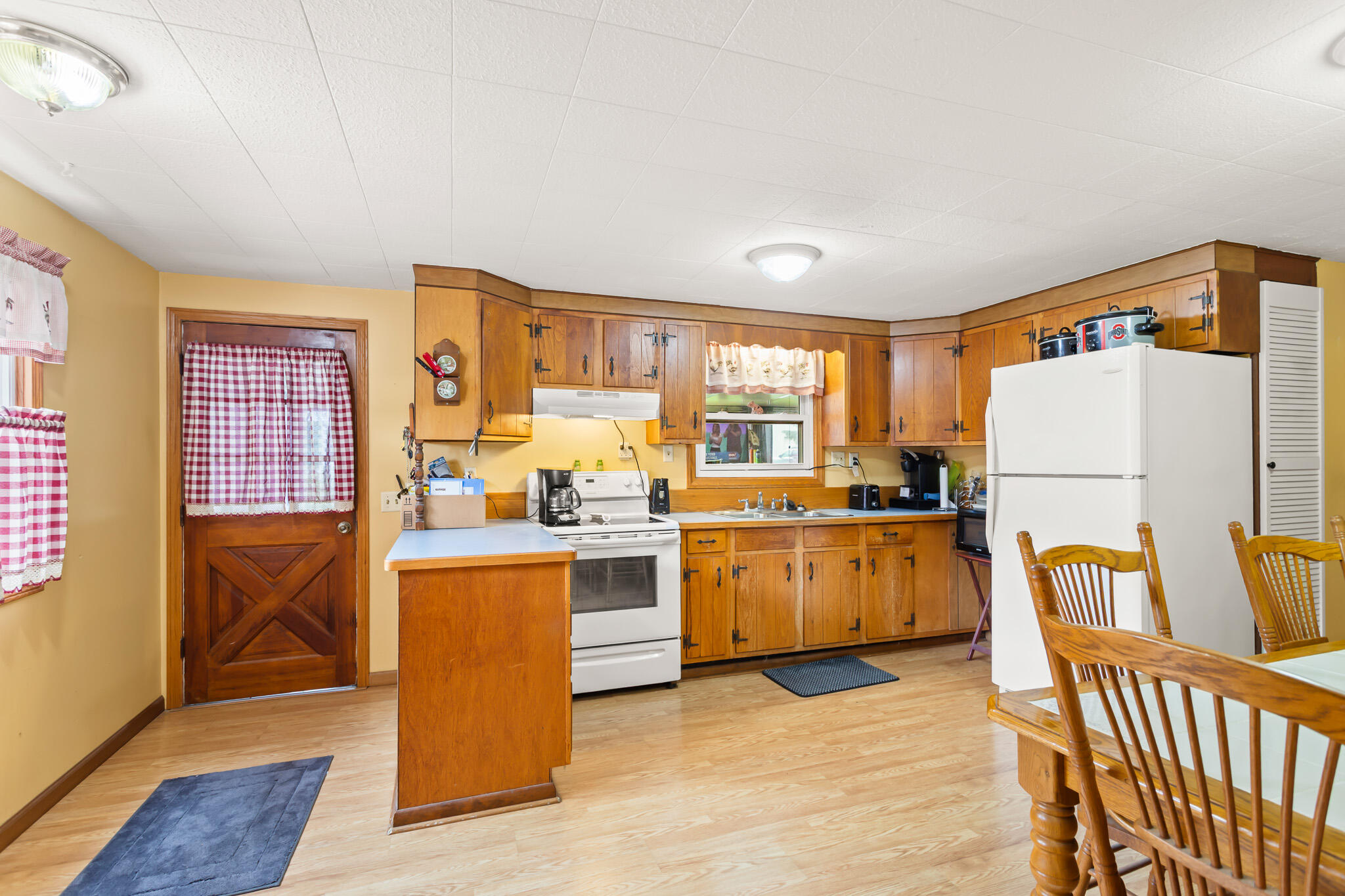 8911 State Route 161 Property Photo 14