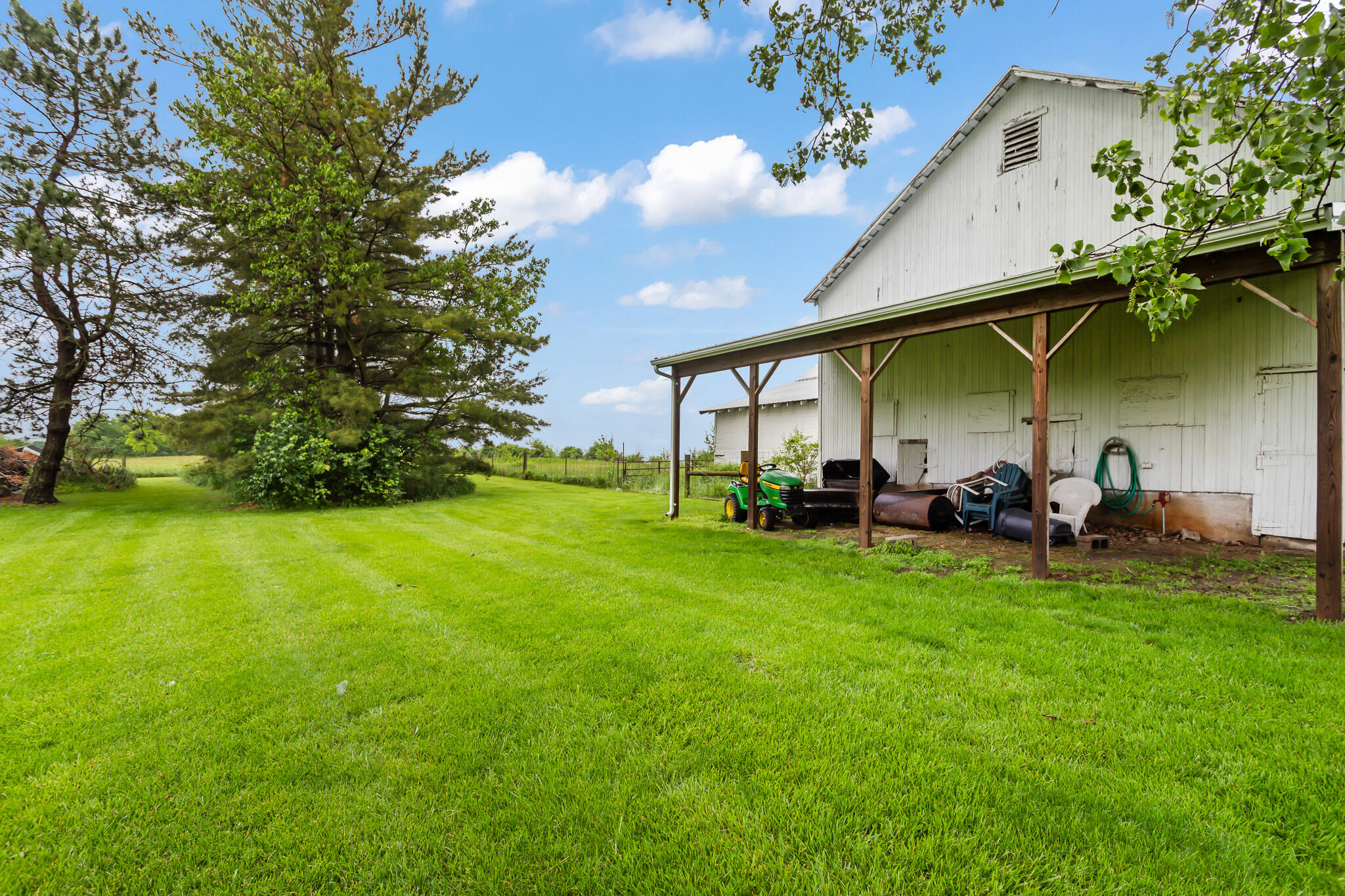 8911 State Route 161 Property Photo 48