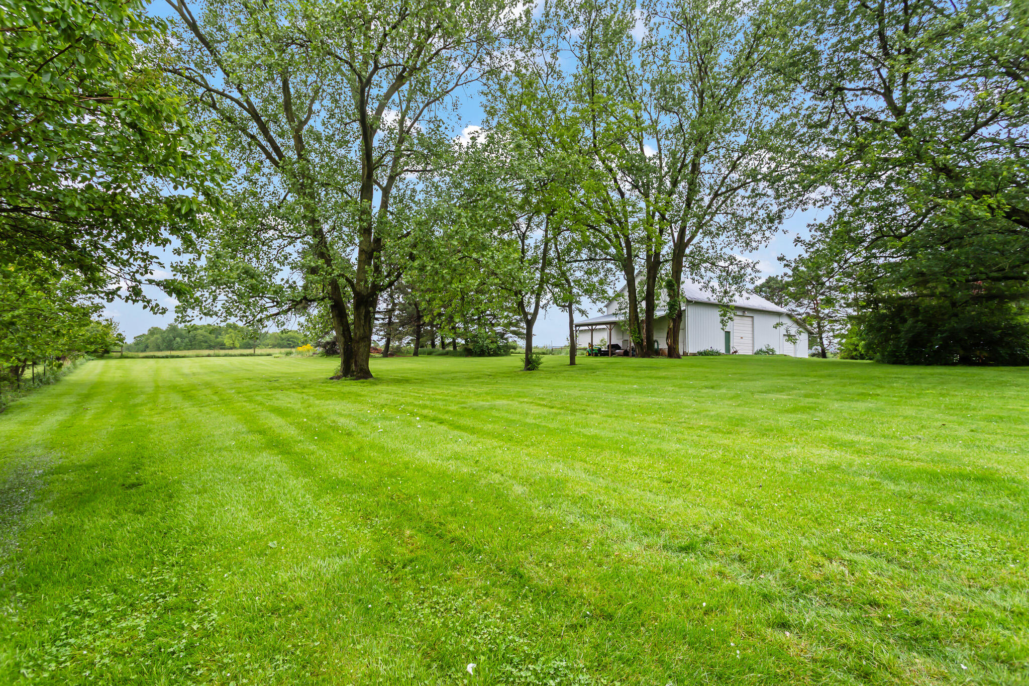8911 State Route 161 Property Photo 51
