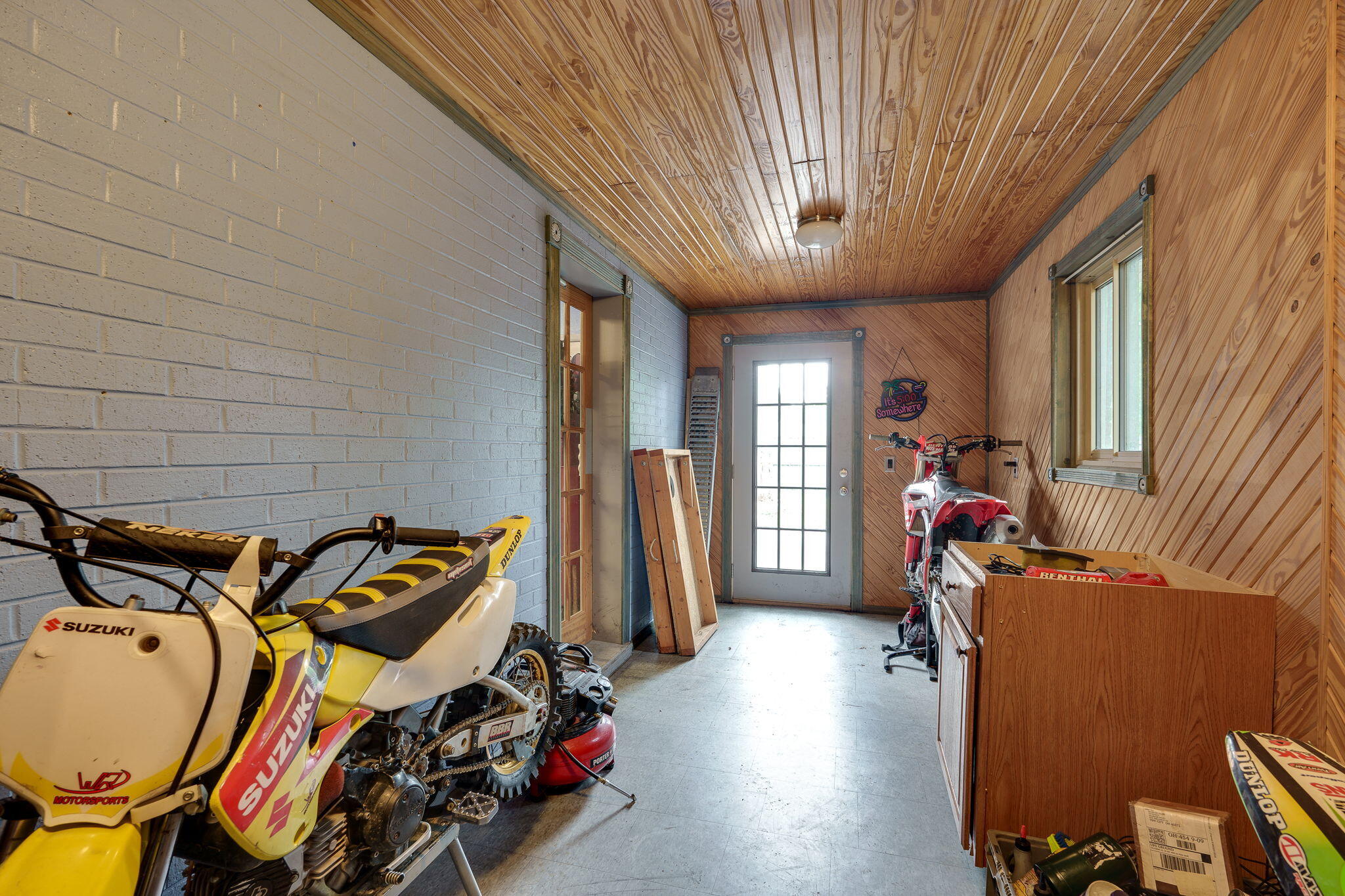 120 Windmere Drive Property Photo 35