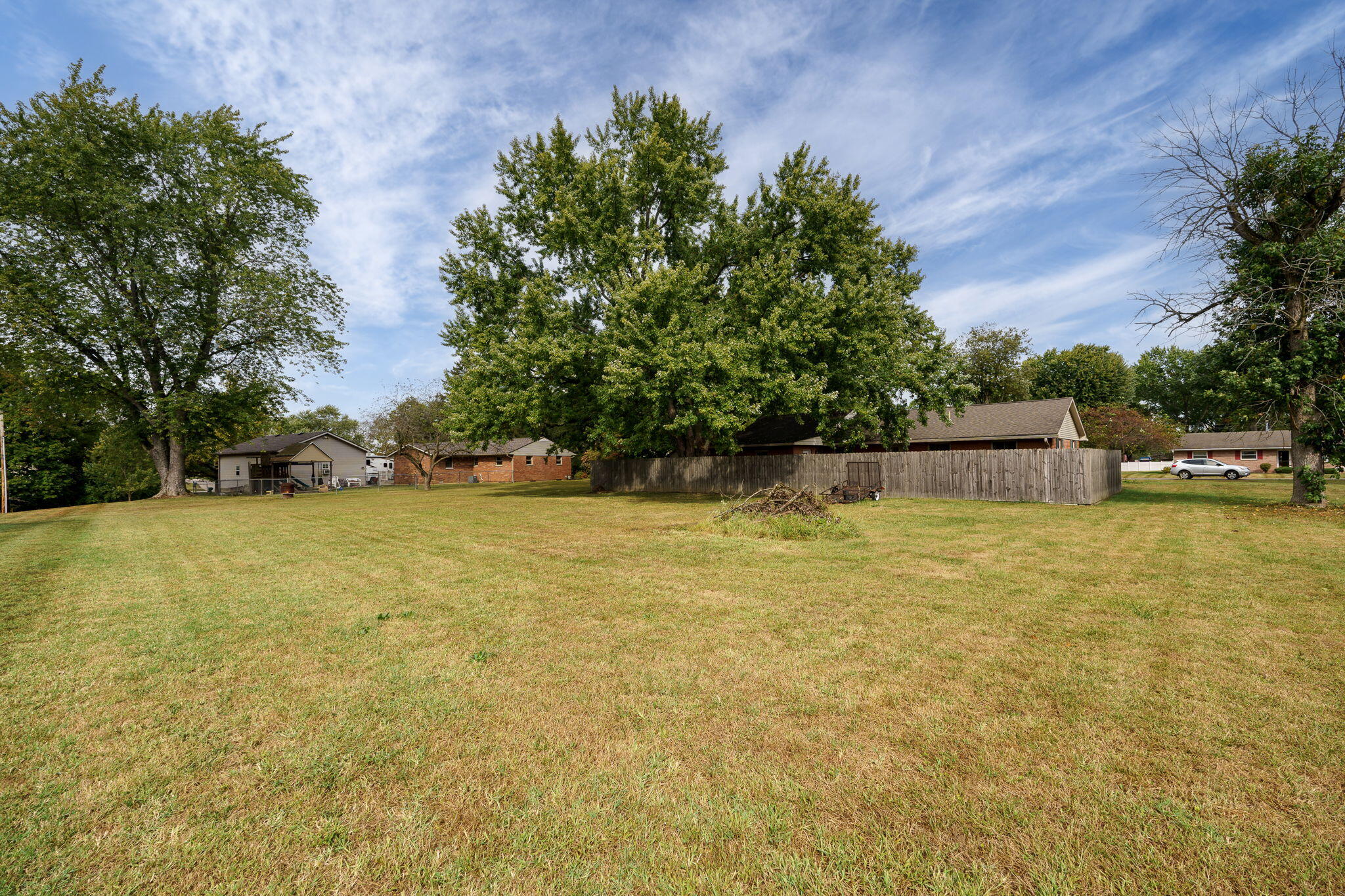 120 Windmere Drive Property Photo 43