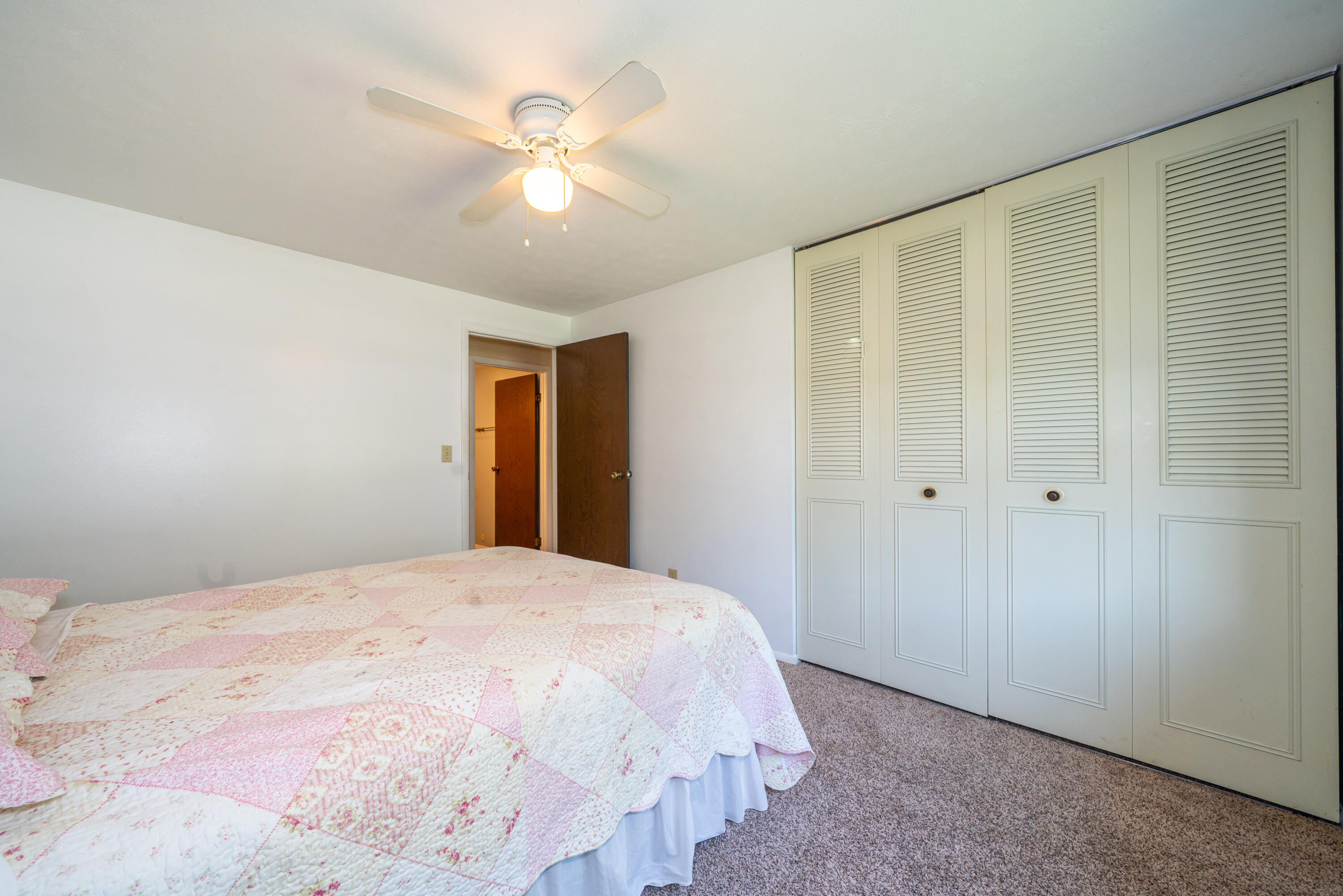 4200 Linchmere Drive Property Photo 28