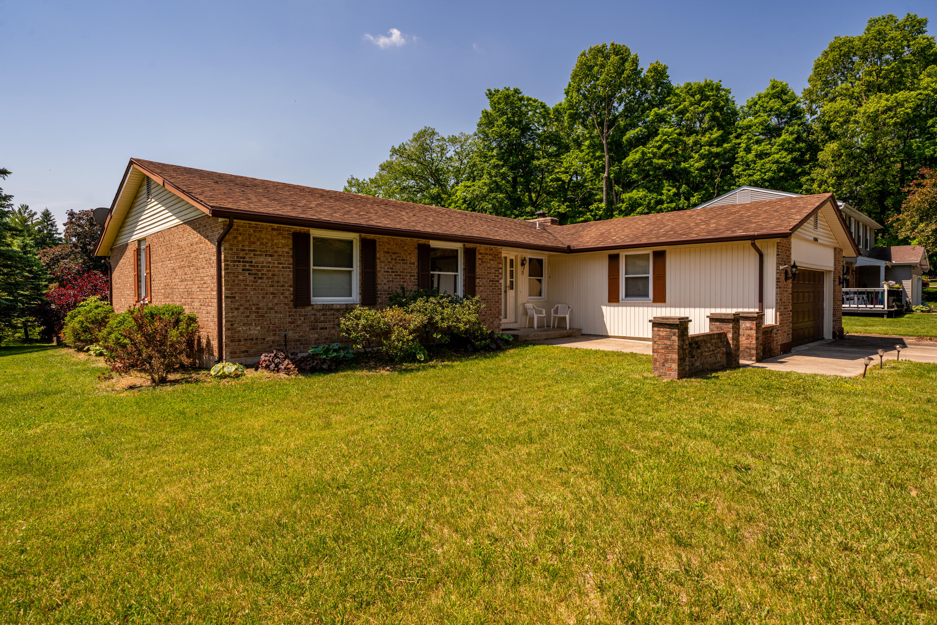 4200 Linchmere Drive Property Photo 43