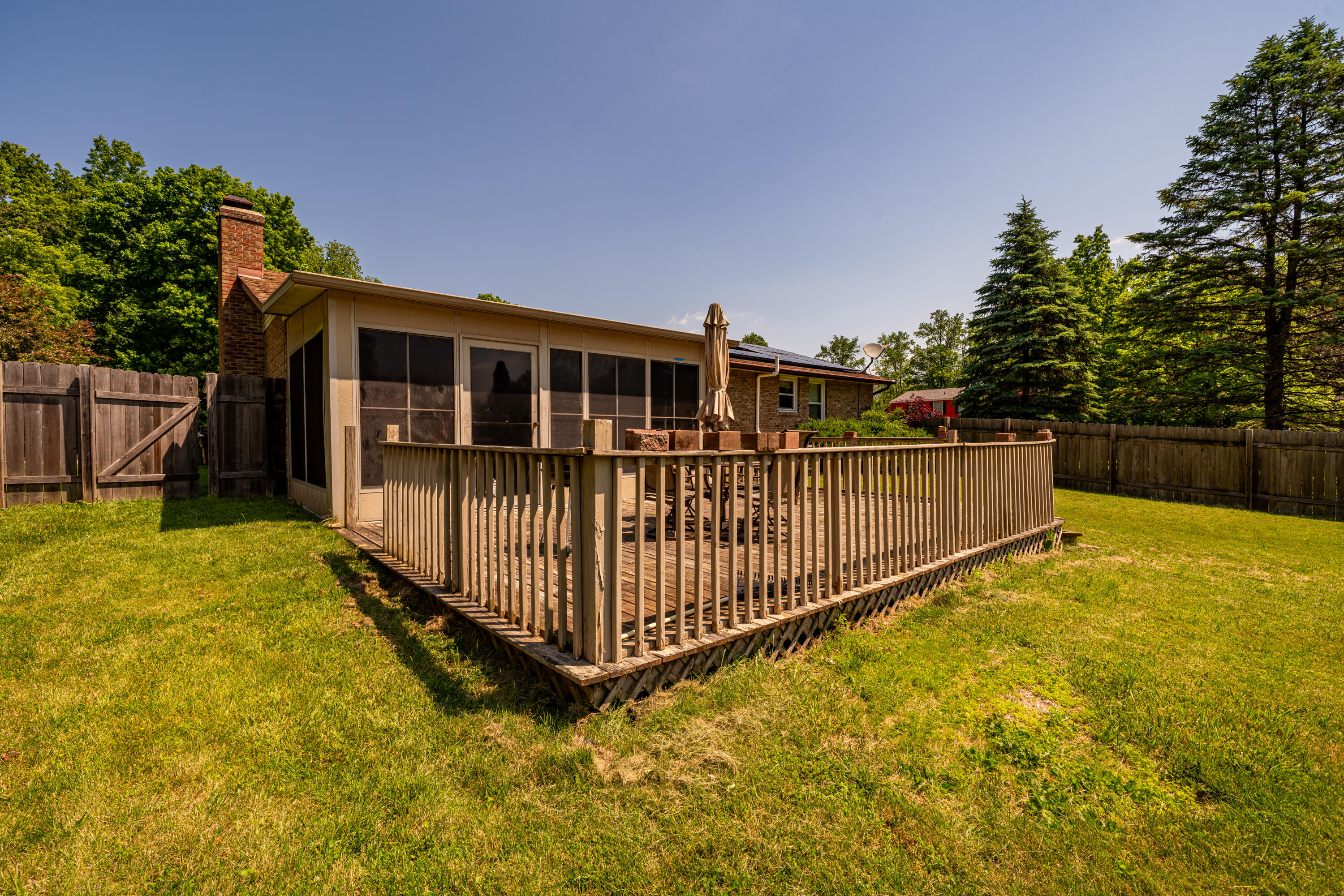 4200 Linchmere Drive Property Photo 48