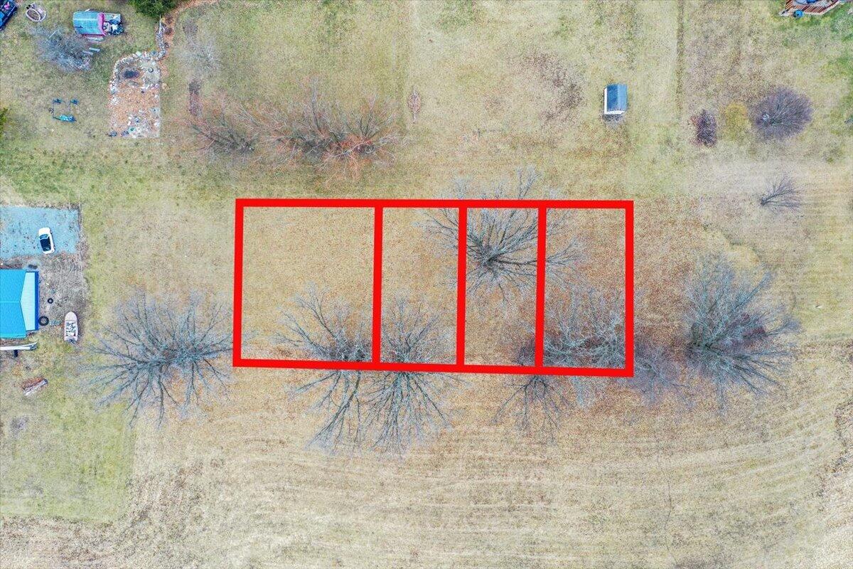 0 Lake Avenue Property Photo 11