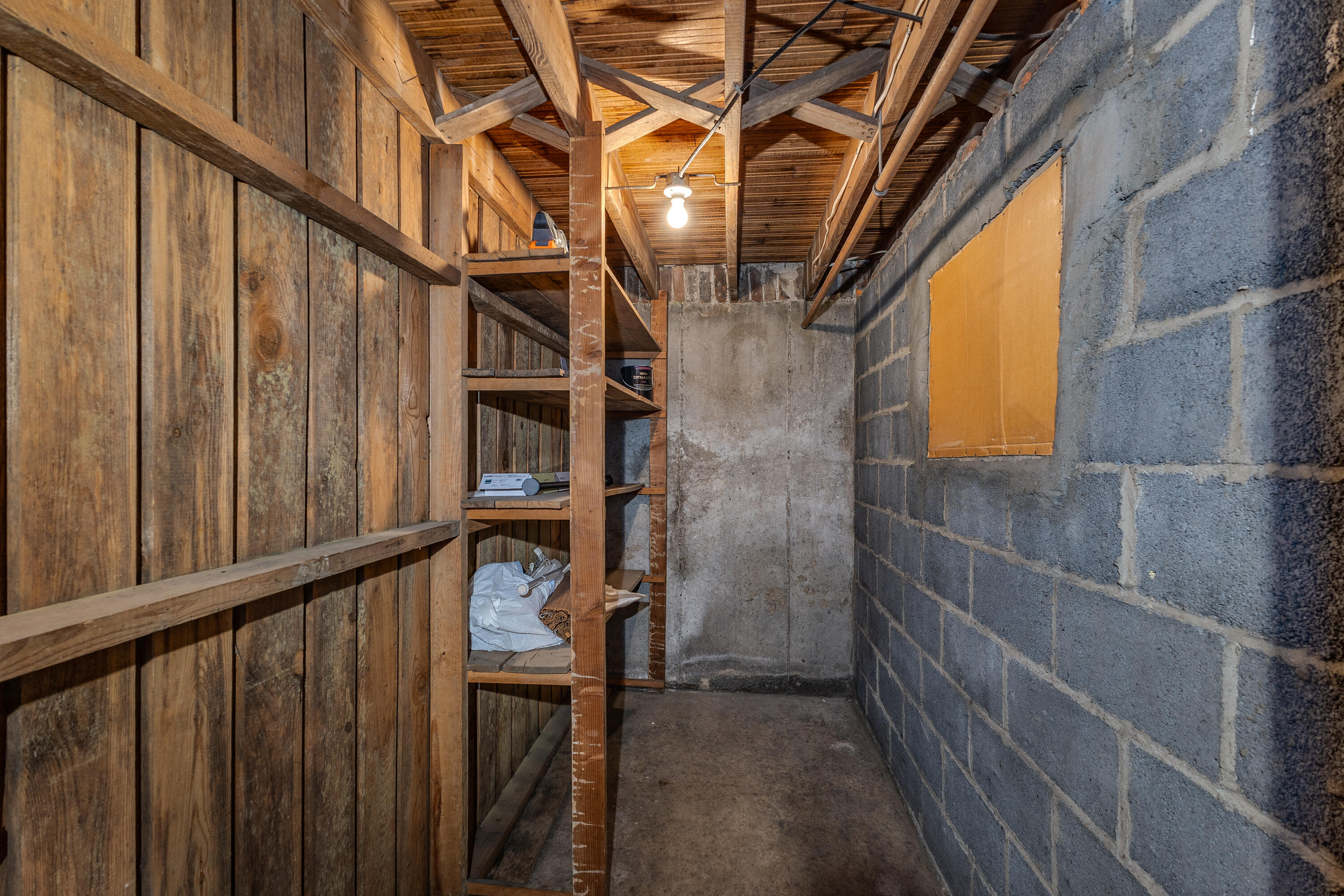 340 E Melford Avenue Property Photo 26