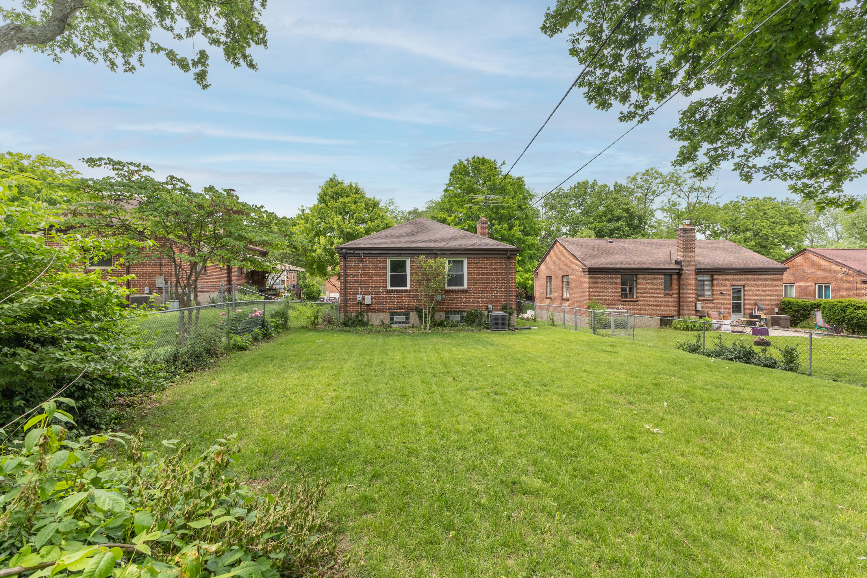 340 E Melford Avenue Property Photo 29